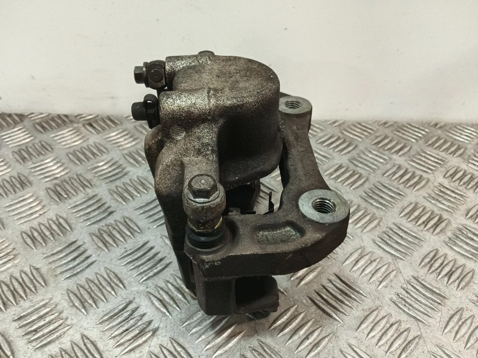 Pinza Freno Delantera Izquierda para Opel Insignia Berlina
