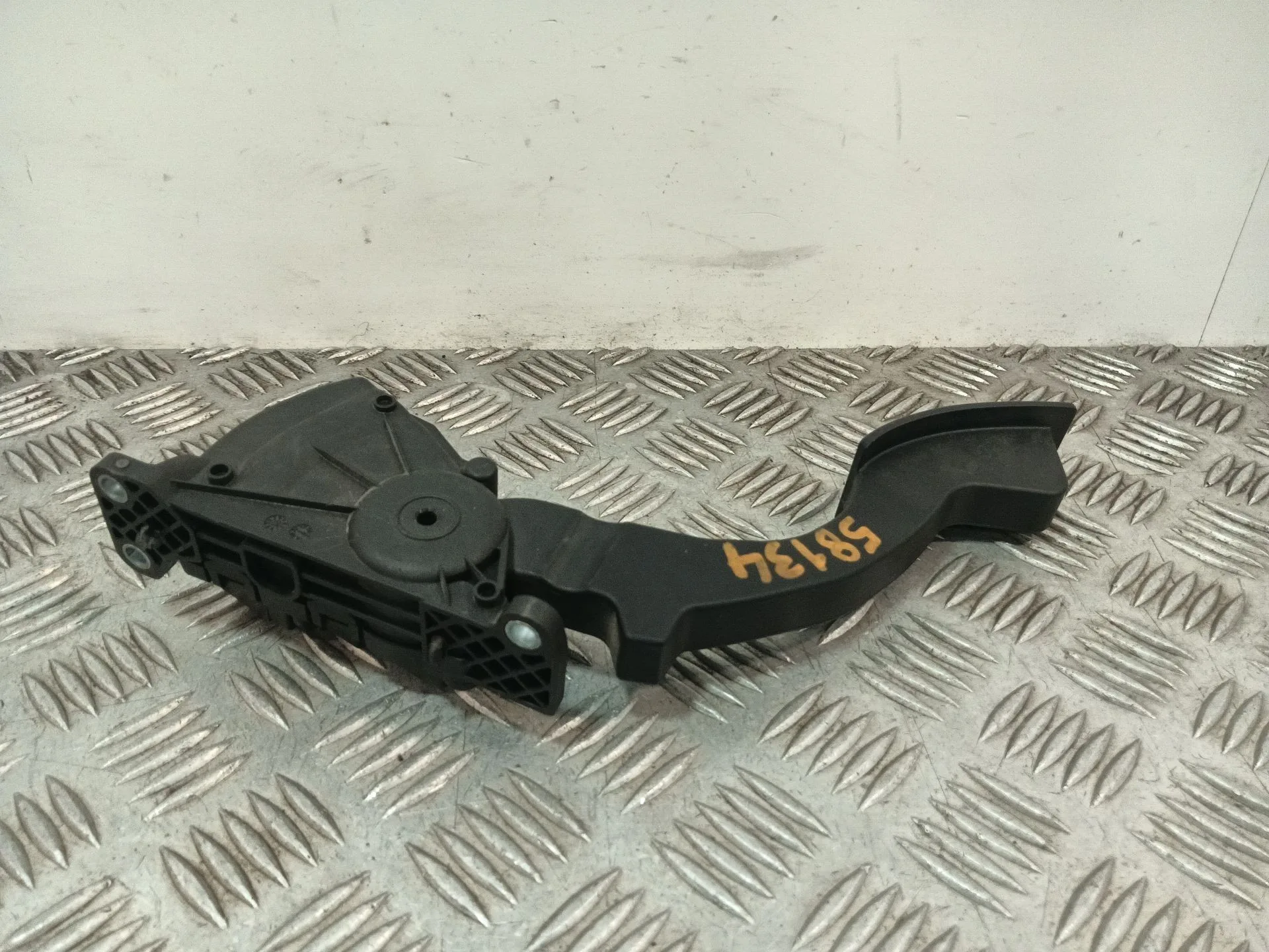 Pedal Acelerador para Ford Focus Berlina (Cap)