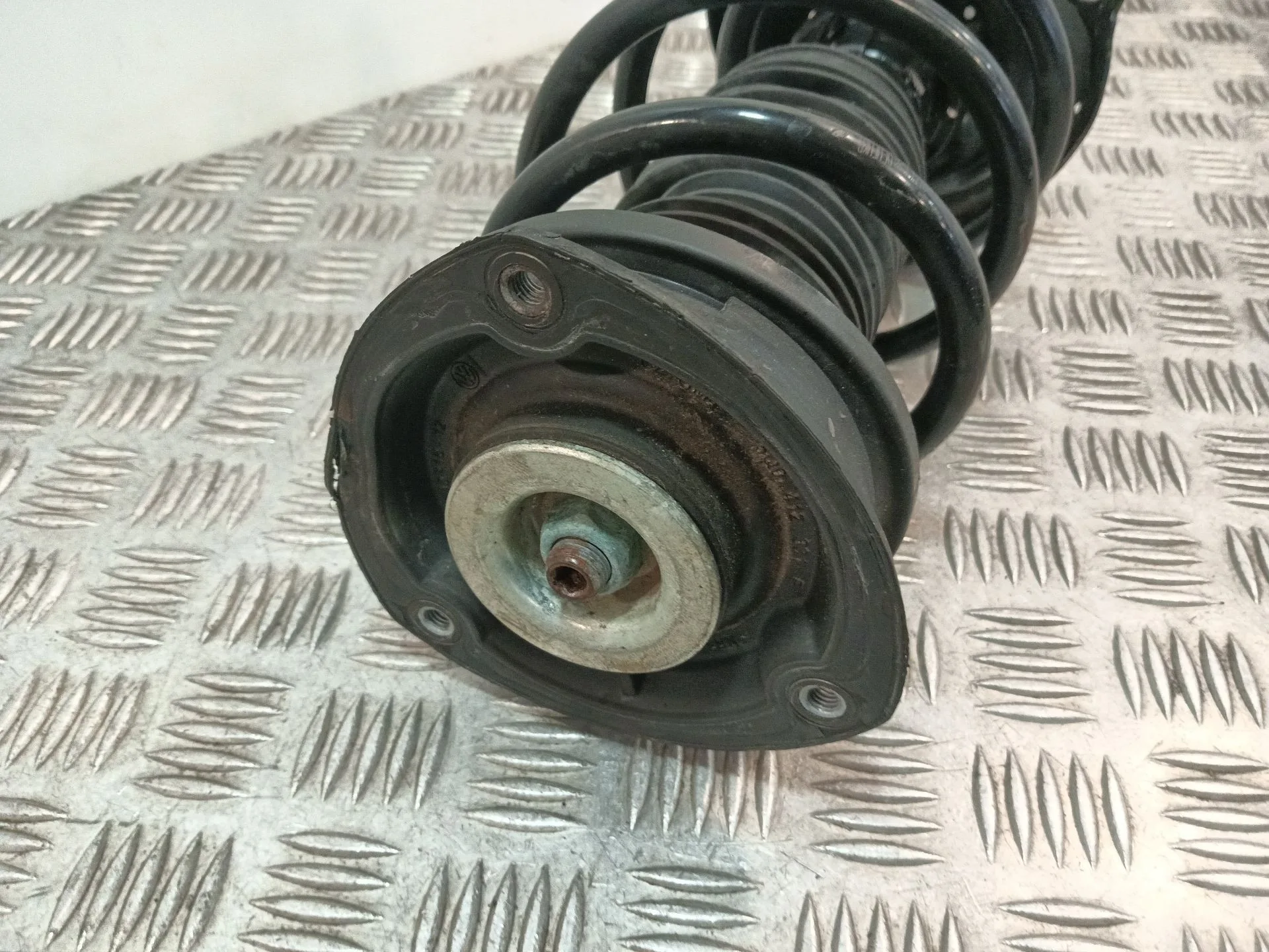 Amortiguador Delantero Derecho para Skoda Octavia Lim. (5E3)