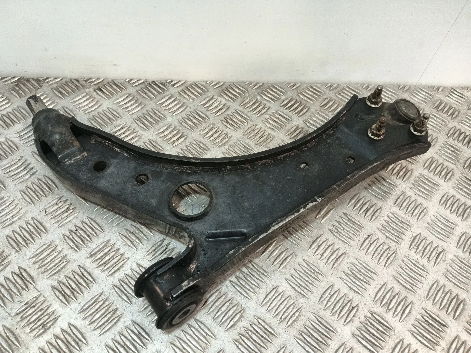 Brazo Suspension Inferior Delantero Derecho para Volkswagen Golf V (1K1)