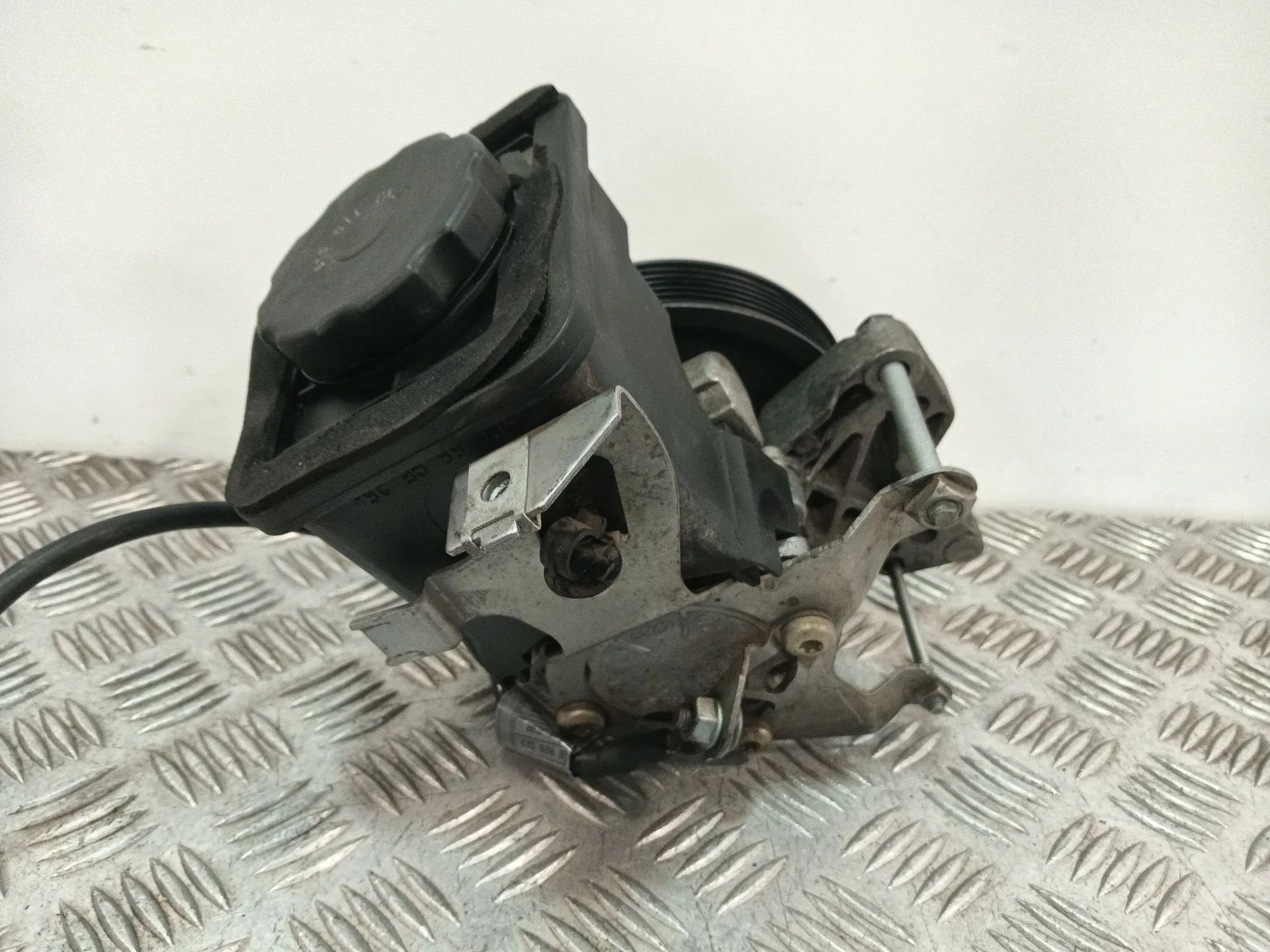Bomba Direccion para Bmw 3 Compact (E46)