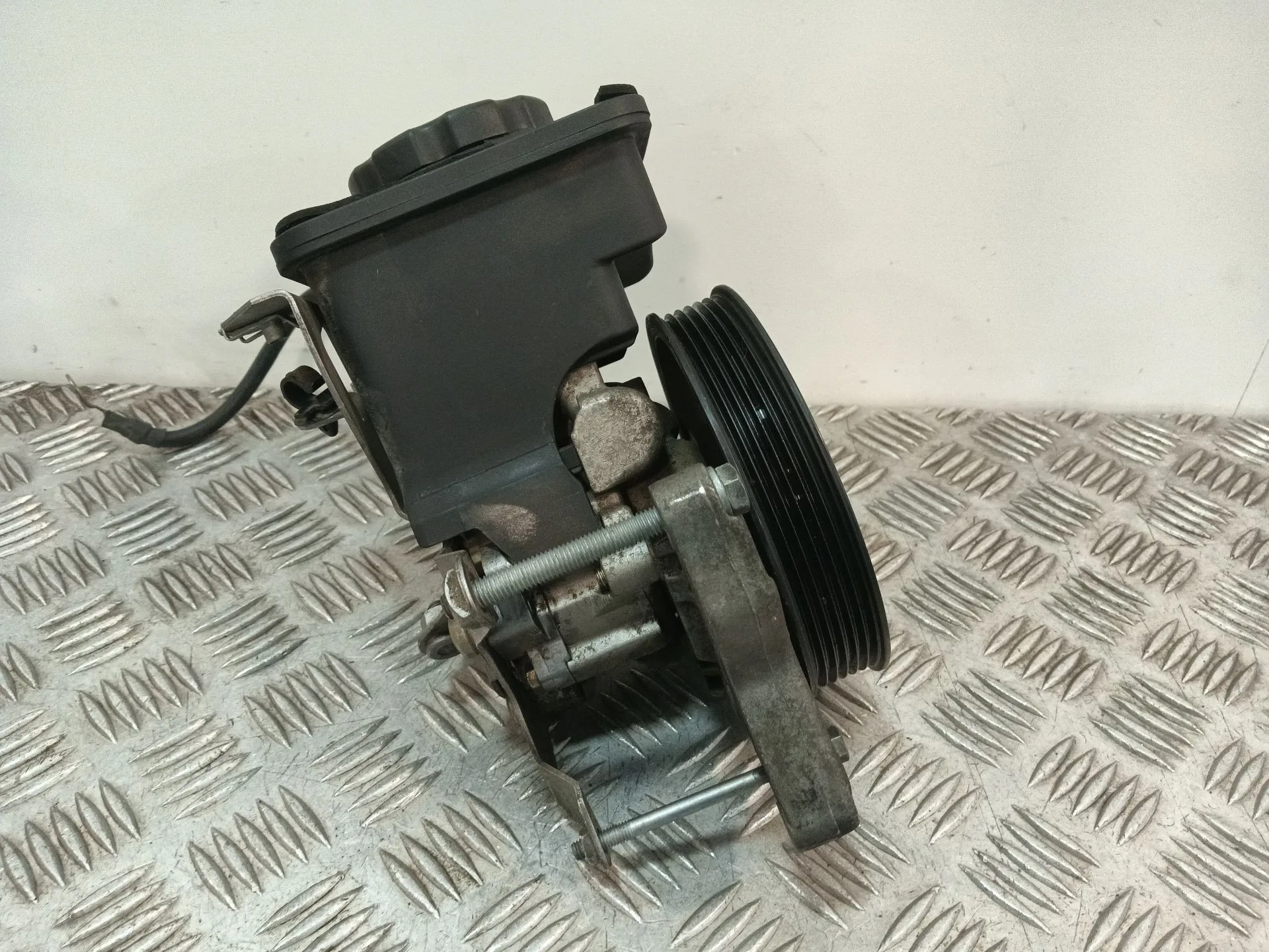 Bomba Direccion para Bmw 3 Compact (E46)