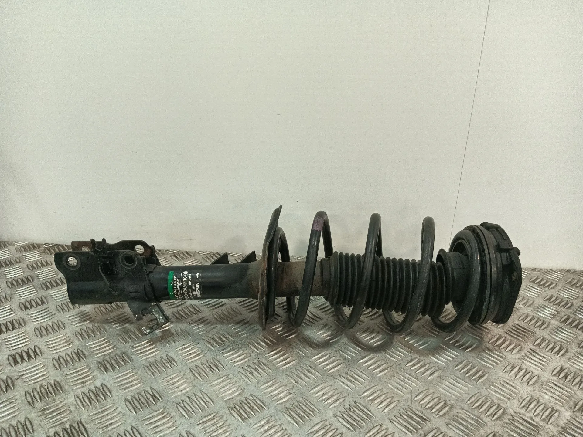 Amortiguador Delantero Derecho para Nissan Qashqai I (J10, Nj10)