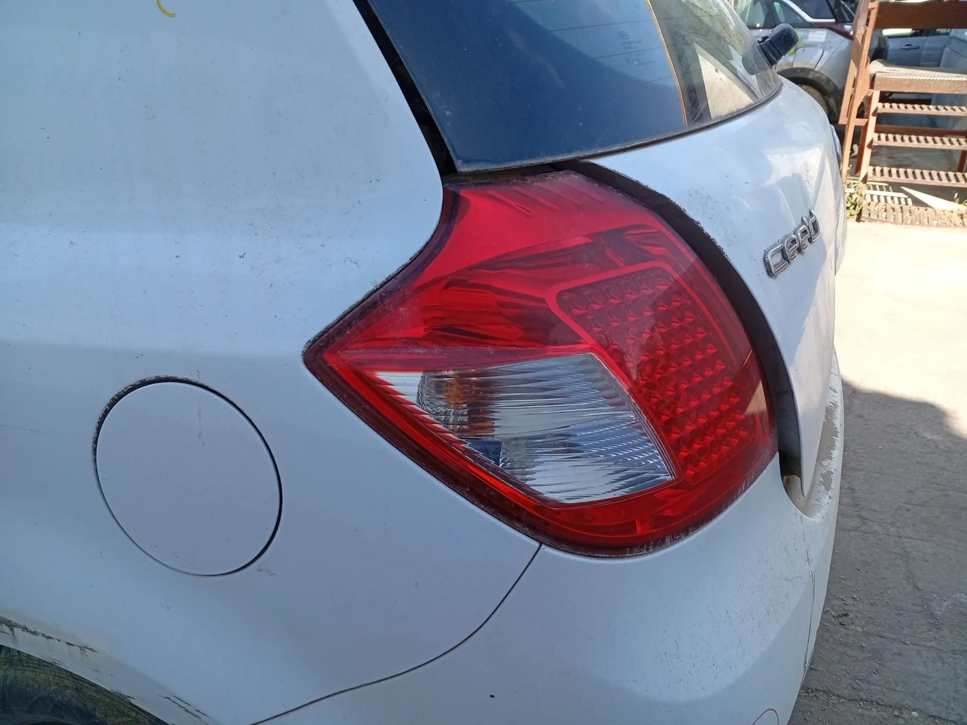 Piloto Trasero Izquierdo para Kia Cee'd Hatchback (Ed)
