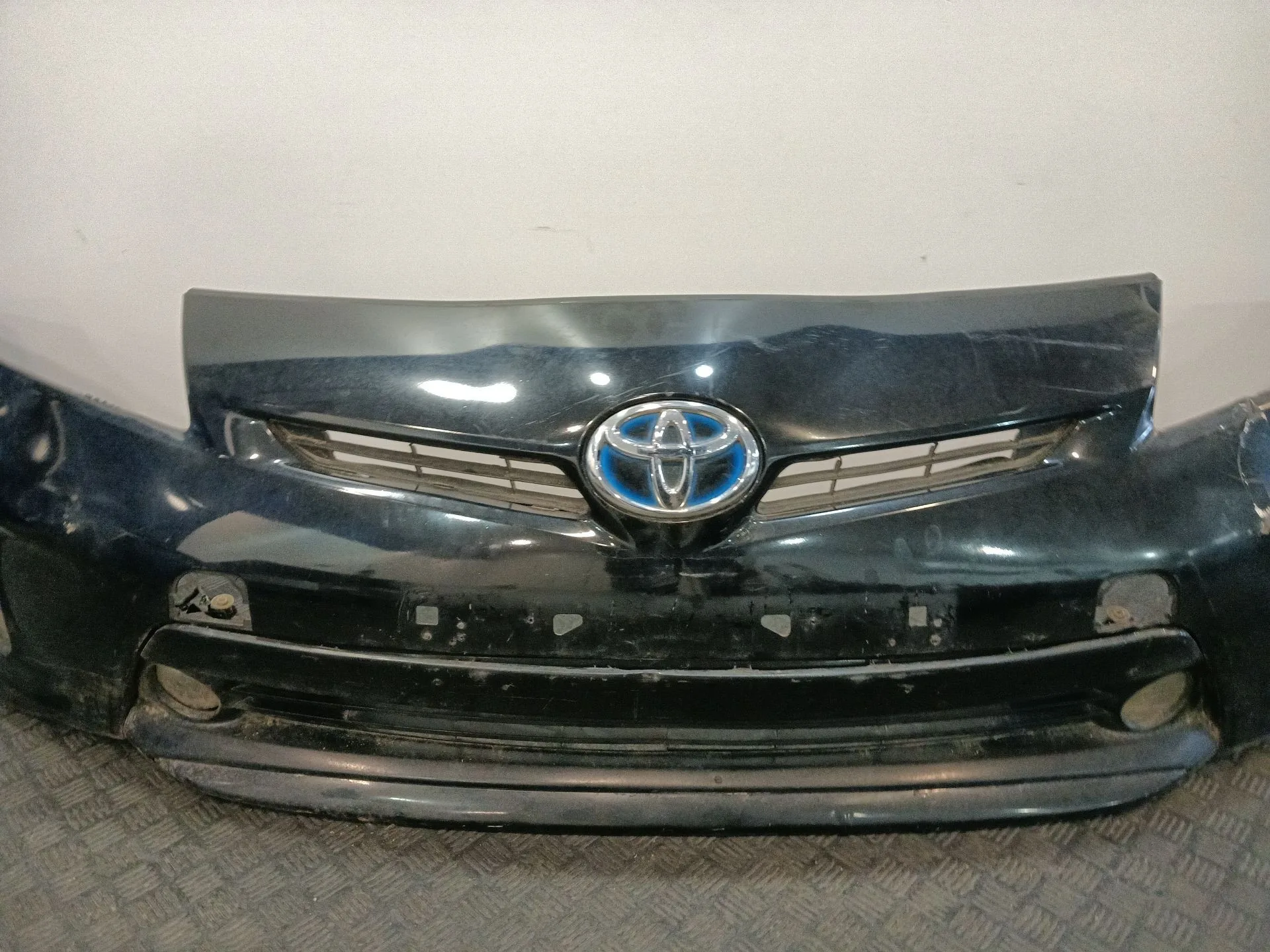 Paragolpes Delantero para Toyota Prius (Nhw30)
