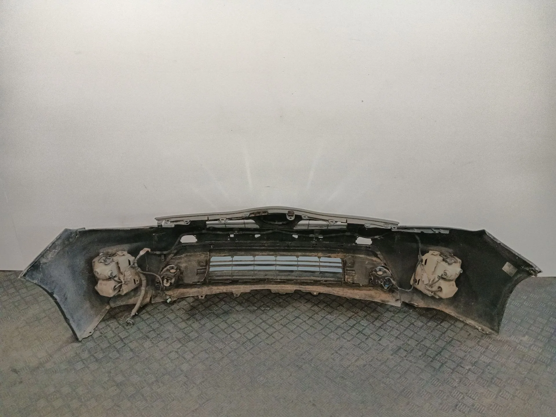 Paragolpes Delantero para Toyota Prius (Nhw30)