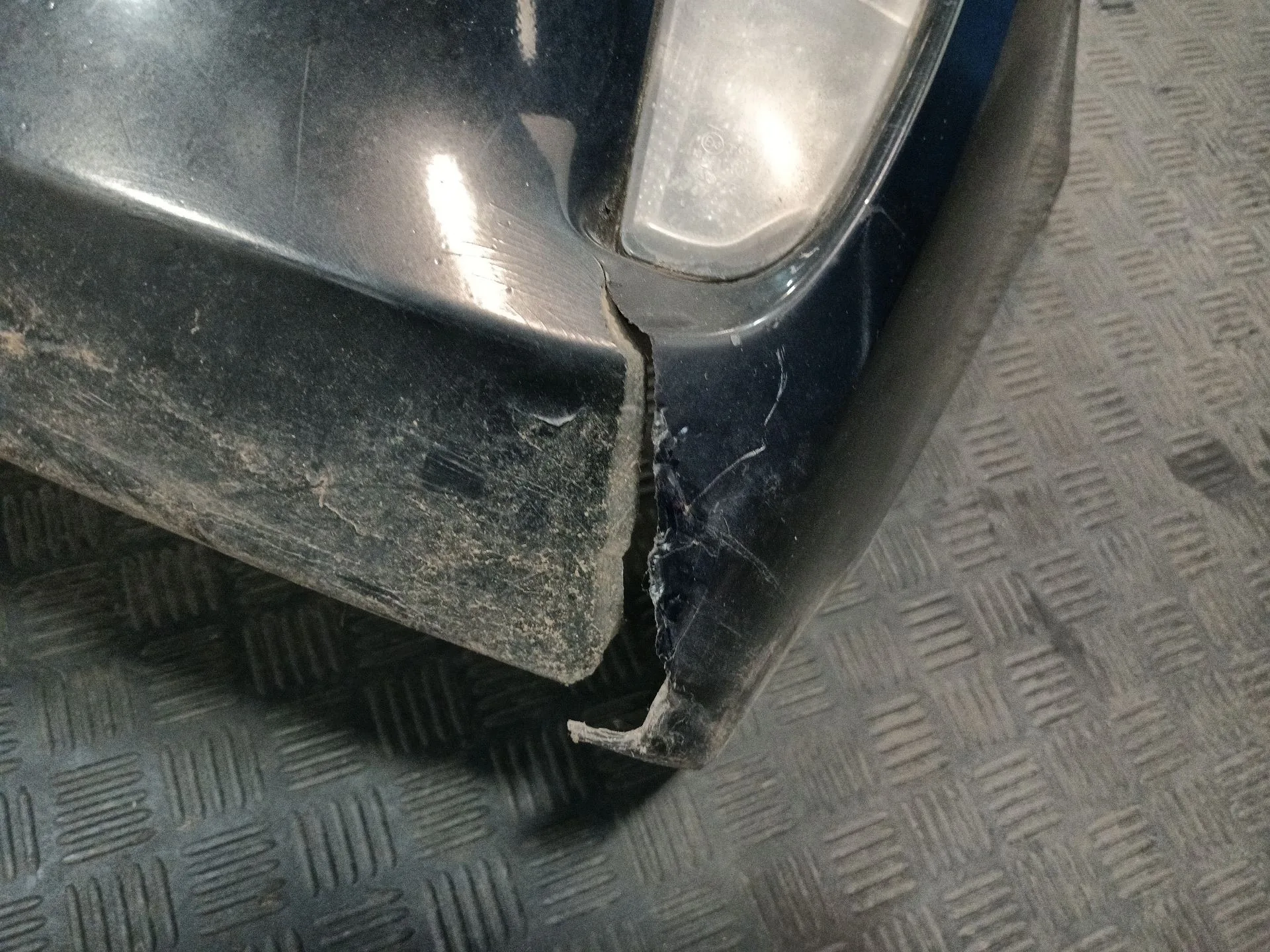 Paragolpes Delantero para Toyota Prius (Nhw30)