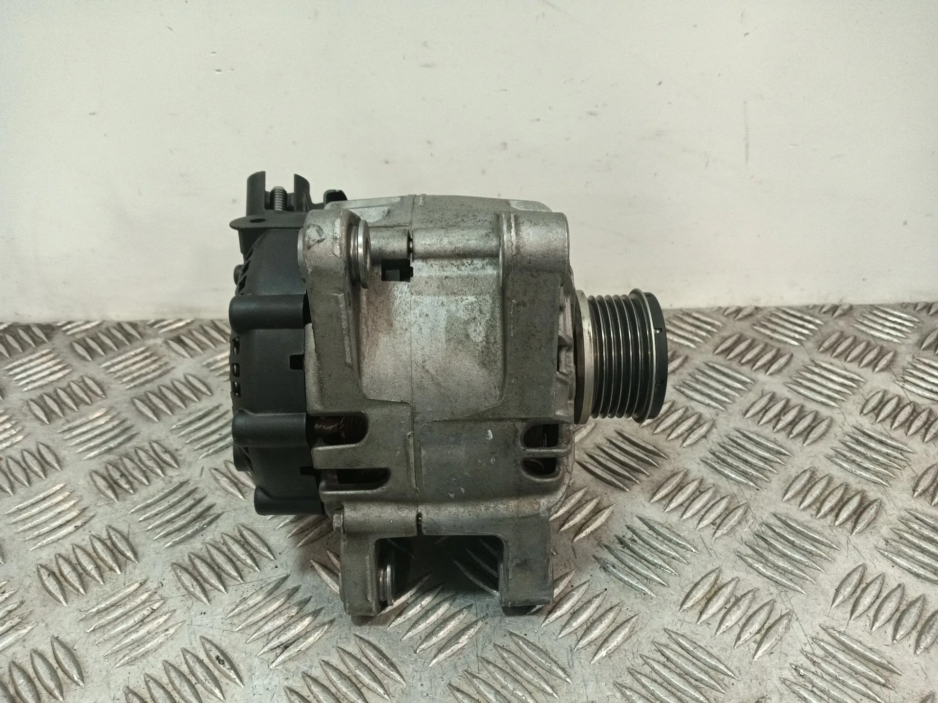 Alternador para Opel Crossland X / Crossland (P17, P2Qo)