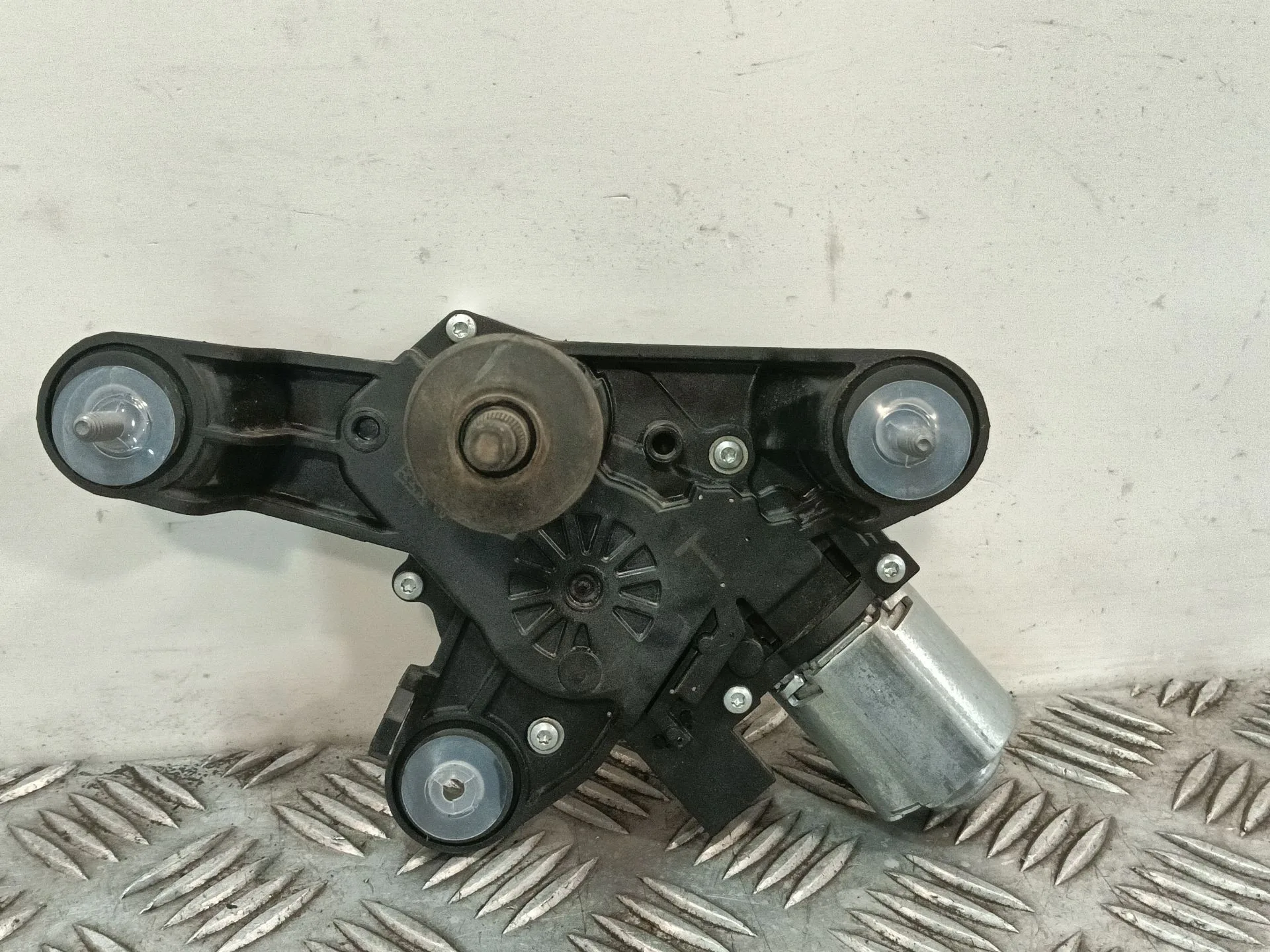 Motor Limpia Trasero para Opel Crossland X / Crossland (P17, P2Qo)