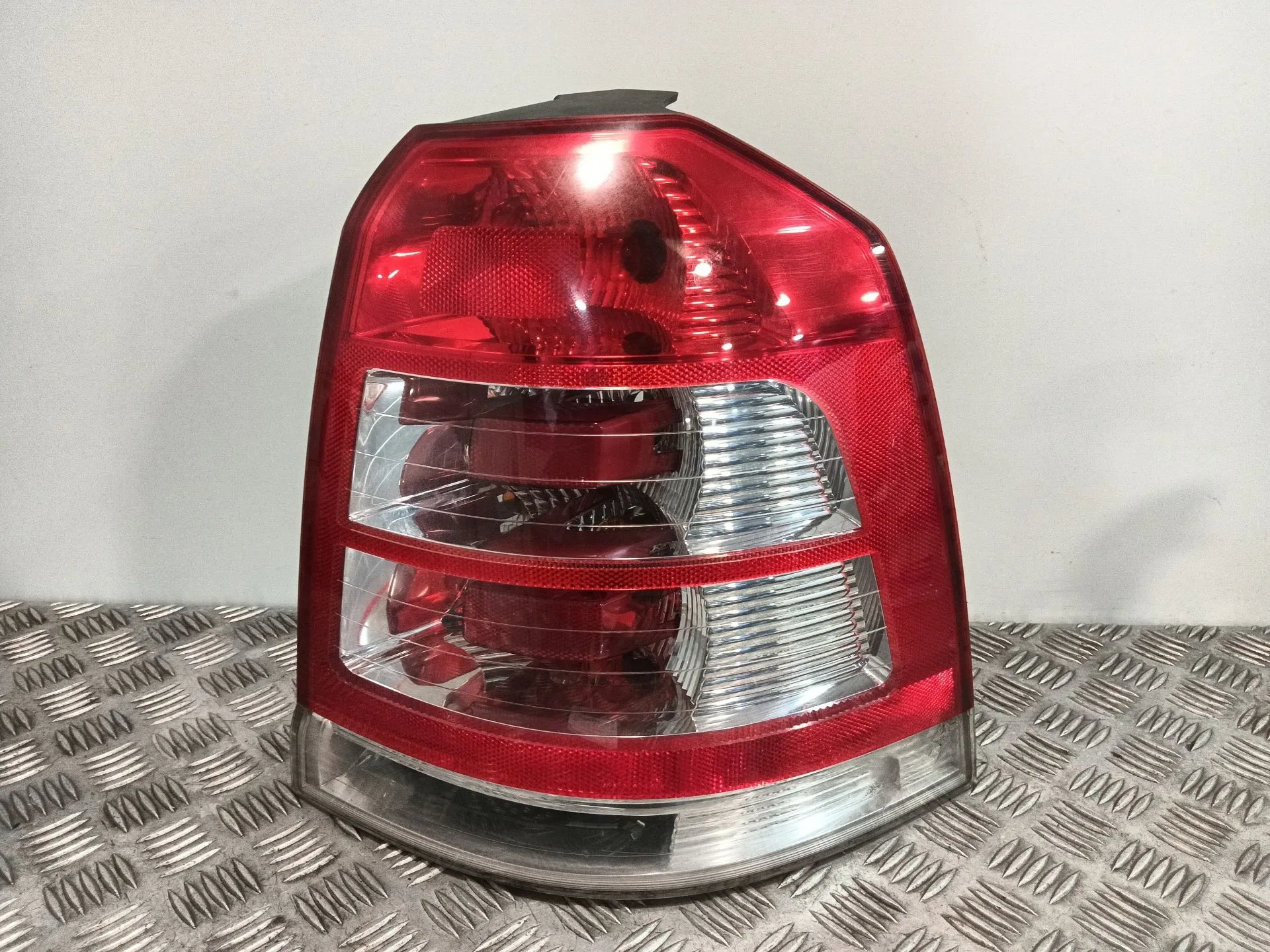 Piloto Trasero Derecho para Opel Zafira / Zafira Family B (A05)