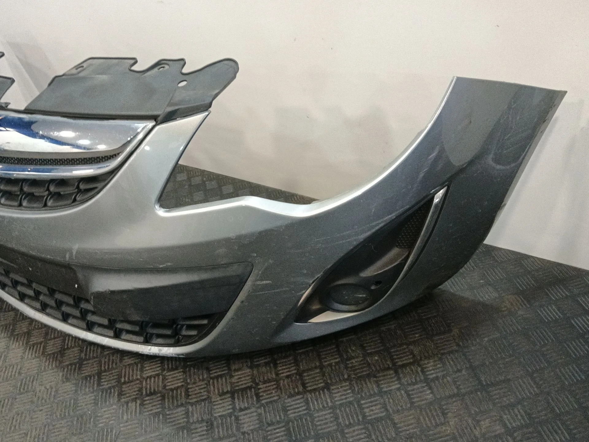 Paragolpes Delantero para Opel Corsa D (S07)