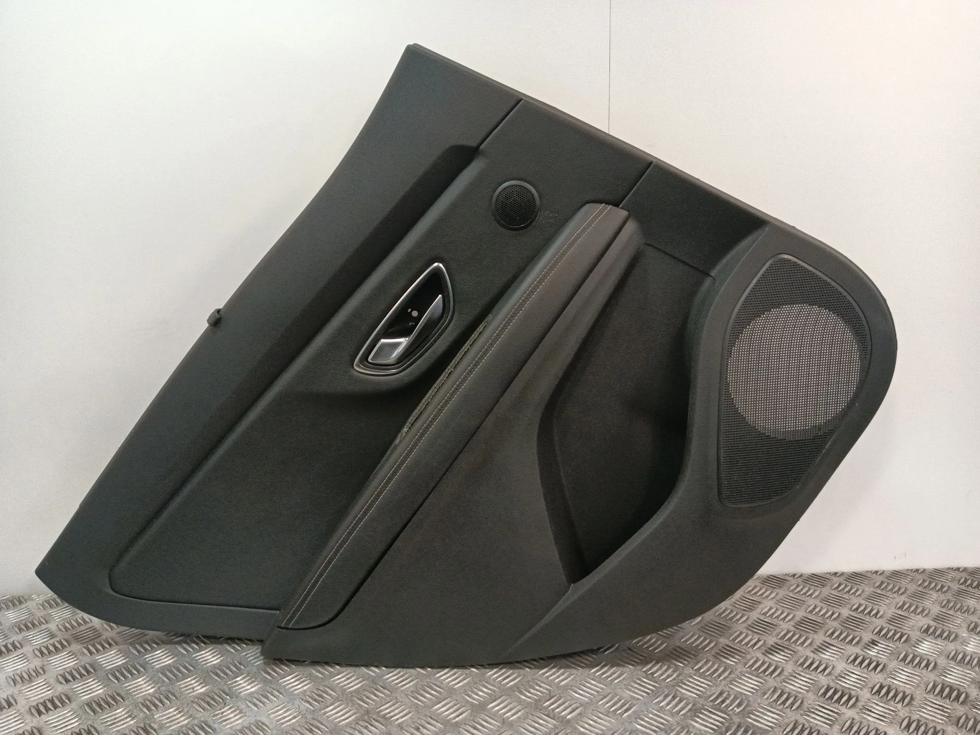 Guarnecido Puerta Trasera Izquierda para Renault Scenic Iv (J9_)