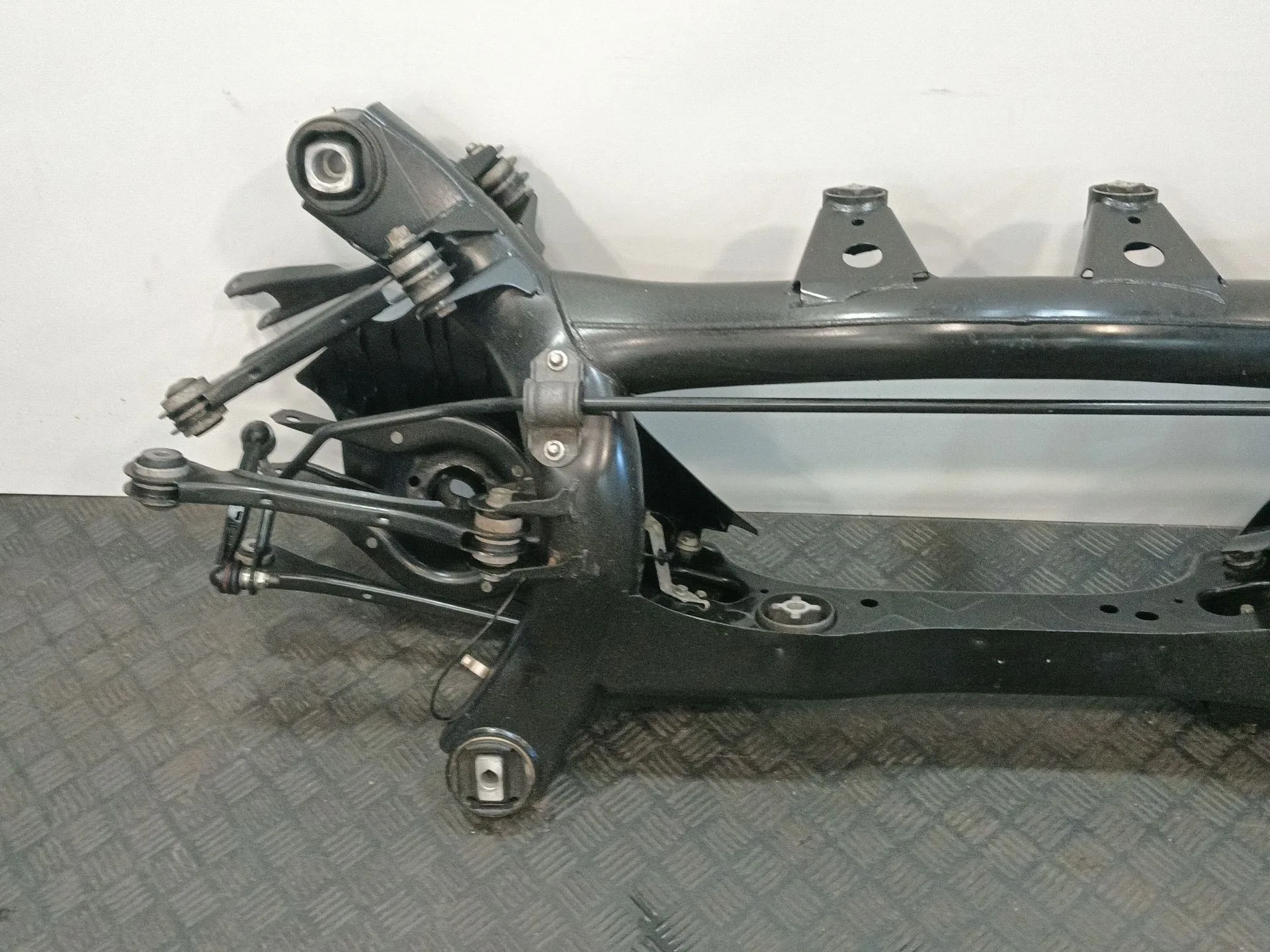 Puente Trasero para Bmw Serie 1 Lim. (F21)