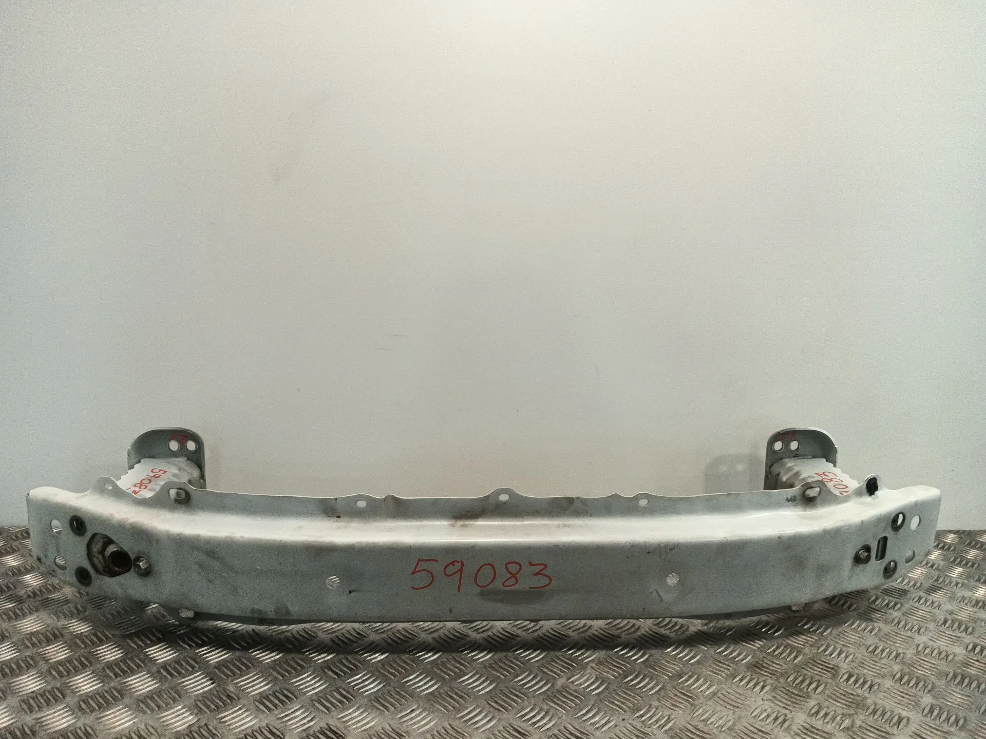 Refuerzo Paragolpes Delantero para Toyota Yaris (_P13_)