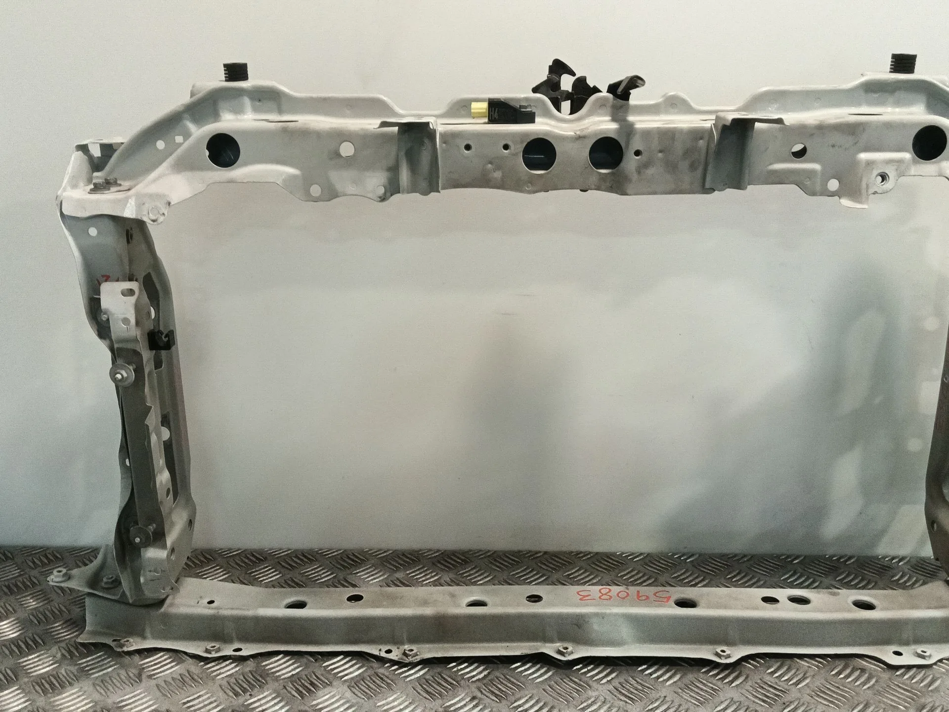 Panel Frontal para Toyota Yaris (_P13_)