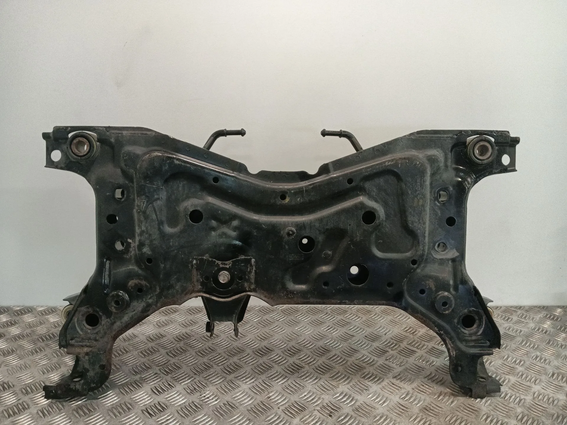Puente Delantero para Mazda 3 Lim. (Bl)