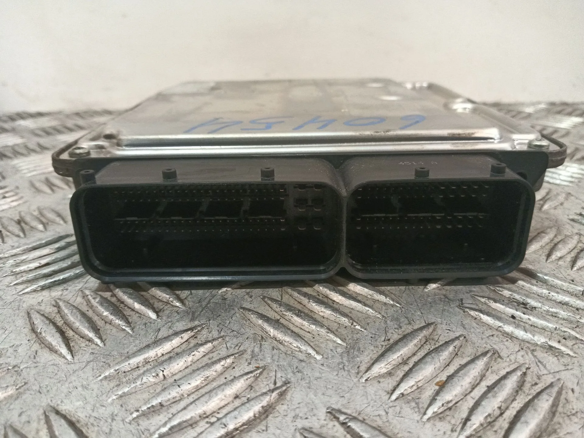 Centralita Motor Uce para Audi A3 (8P1)