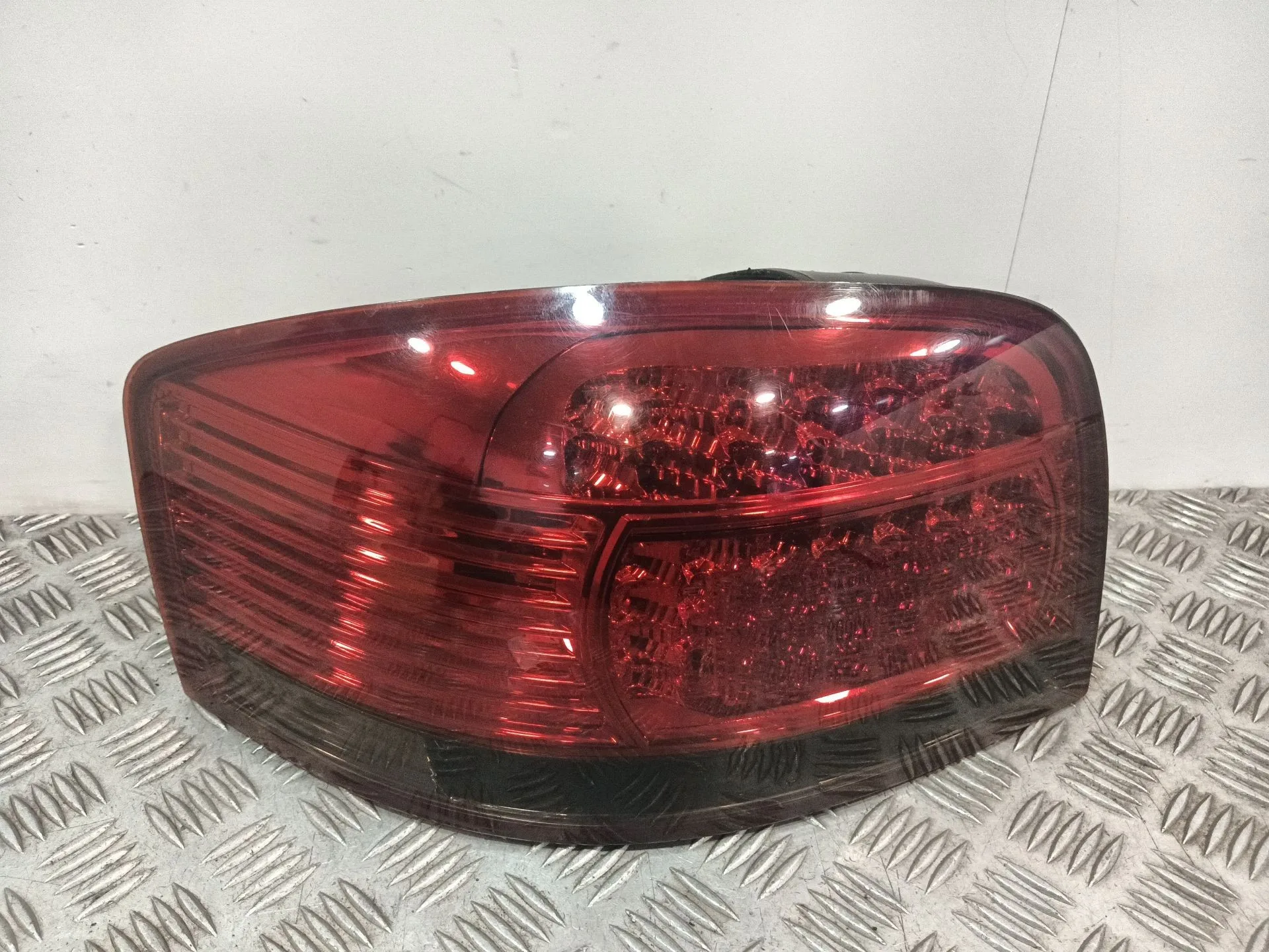Piloto Trasero Izquierdo para Audi A3 (8P1)