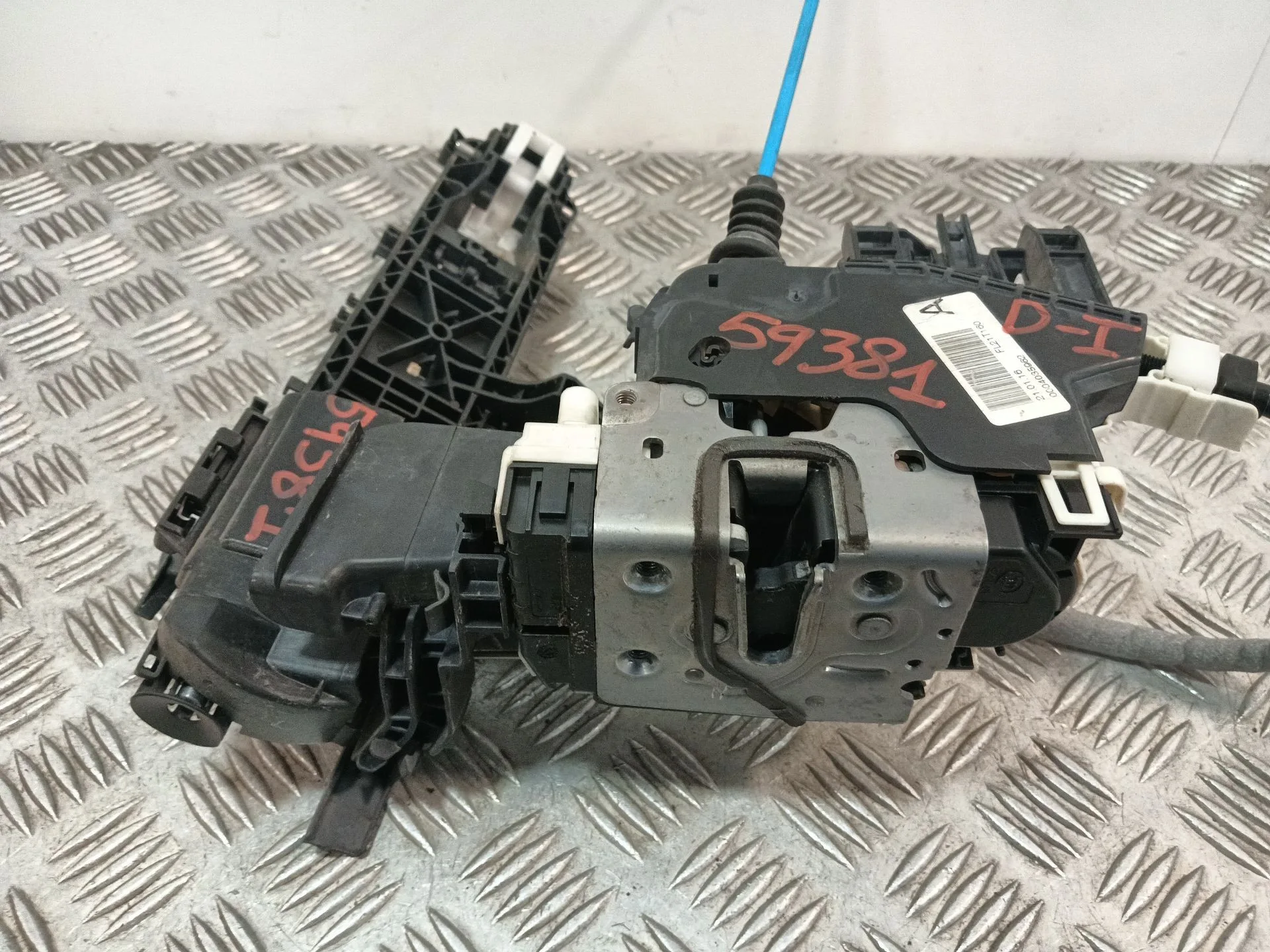 Cerradura Puerta Delantera Izquierda para Mercedes-Benz Clase A (W176)