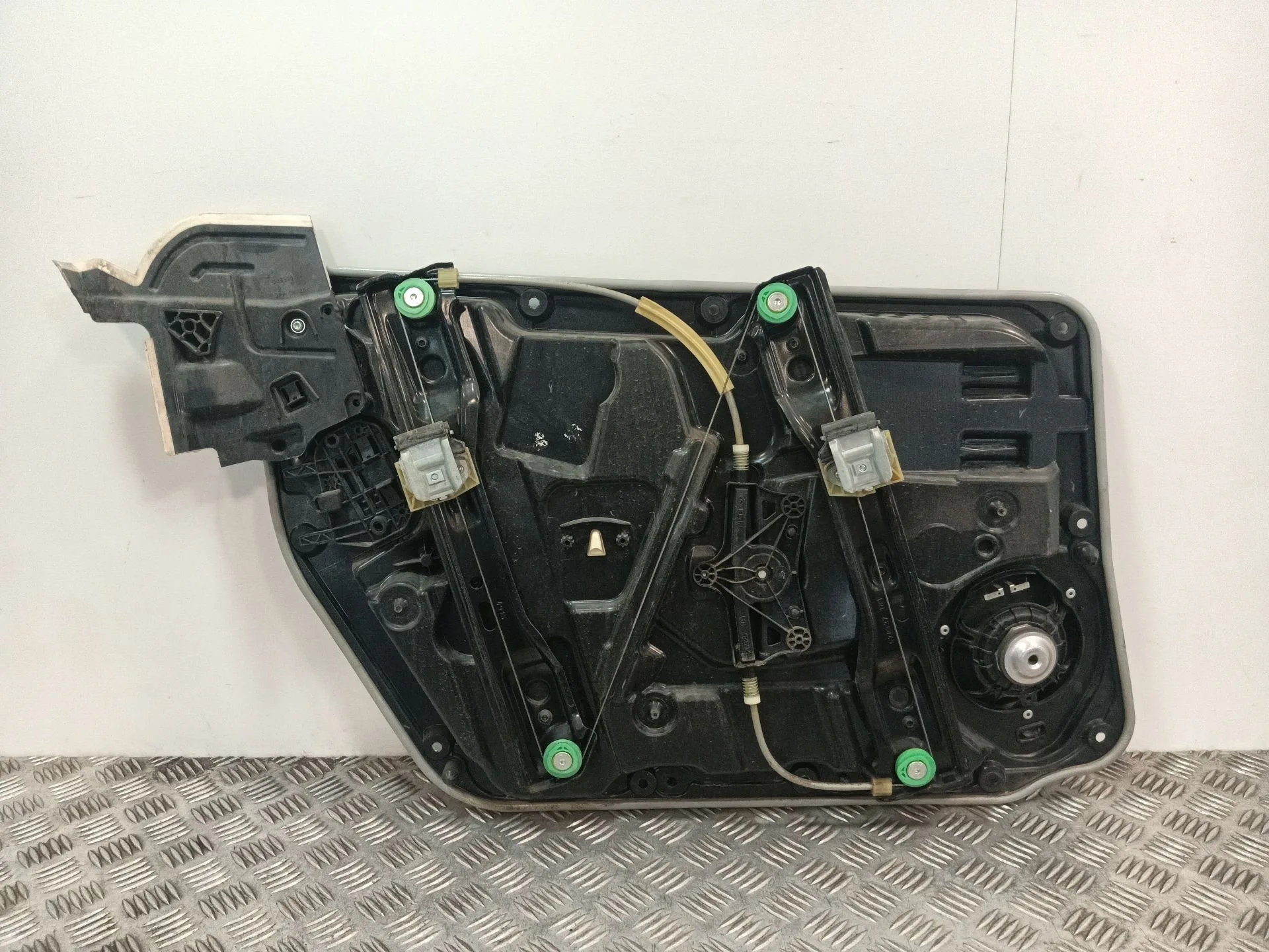 Elevalunas Delantero Derecho para Mercedes-Benz Clase A (W176)