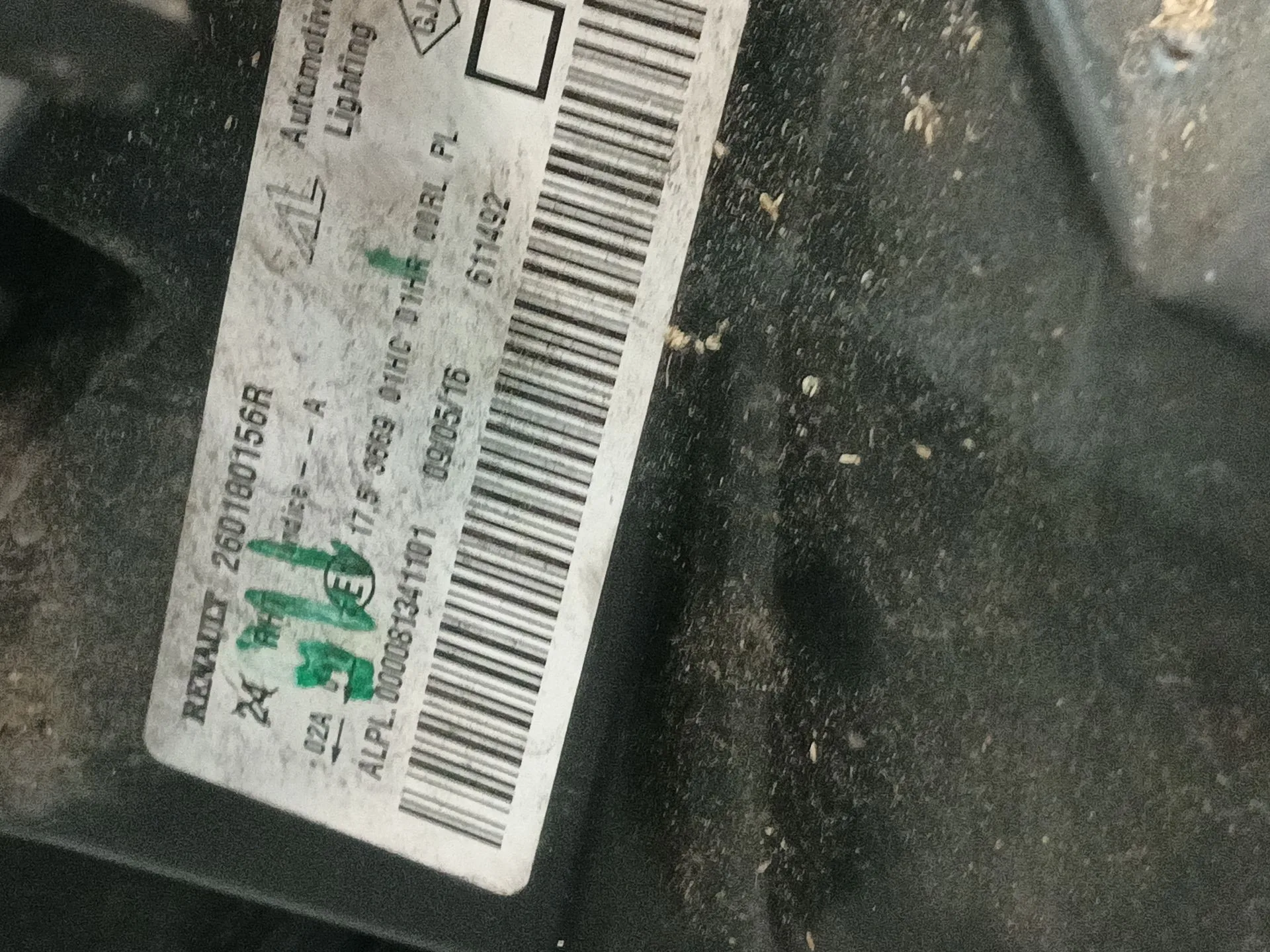 Faro Derecho para Dacia Duster (Hs_)