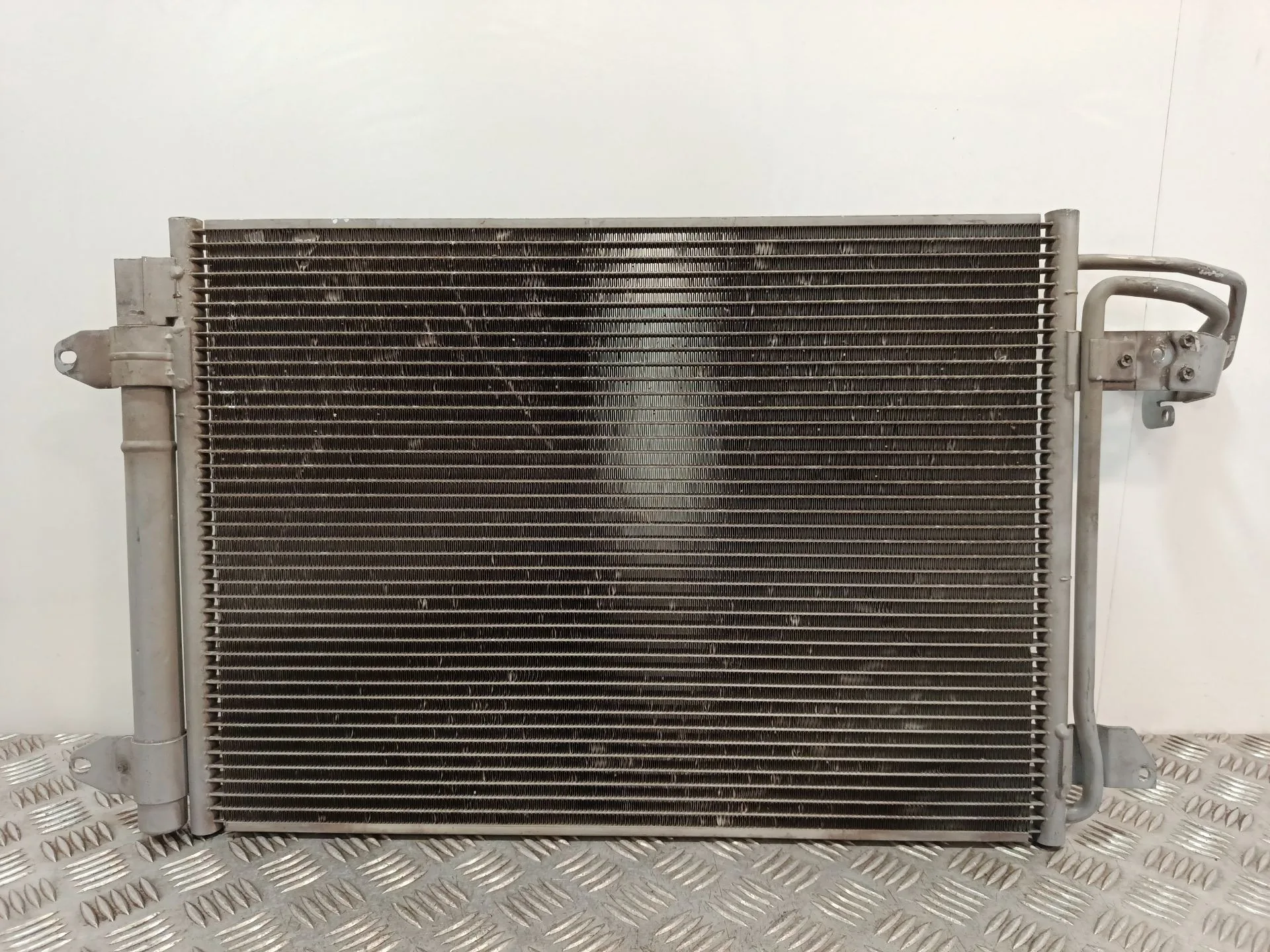 Condensador / Radiador Aire Acondicionado para Seat Leon (1P1)