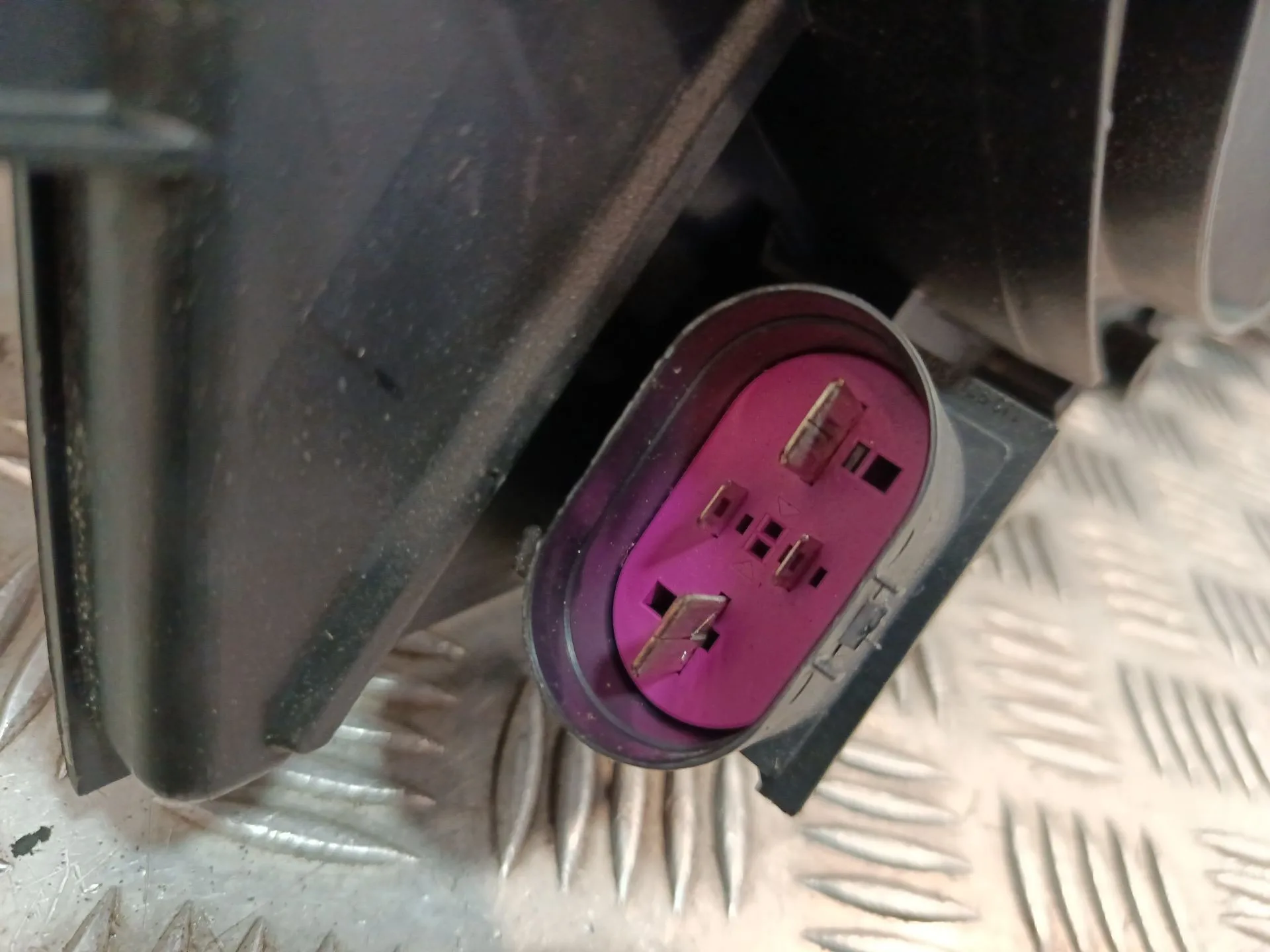 Electroventilador para Volkswagen Golf V (1K1)
