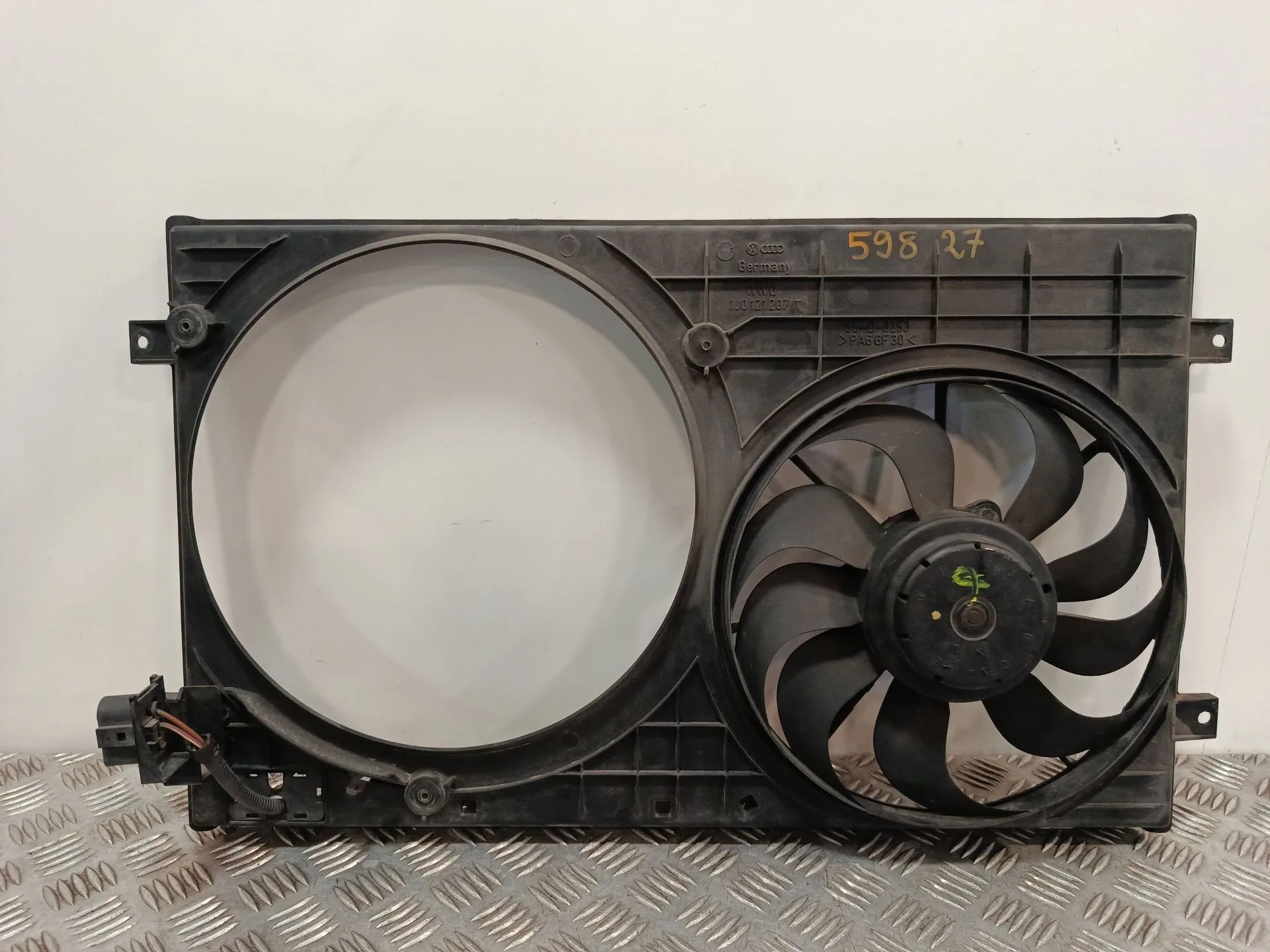 Electroventilador para Volkswagen Golf Iv (1J1)