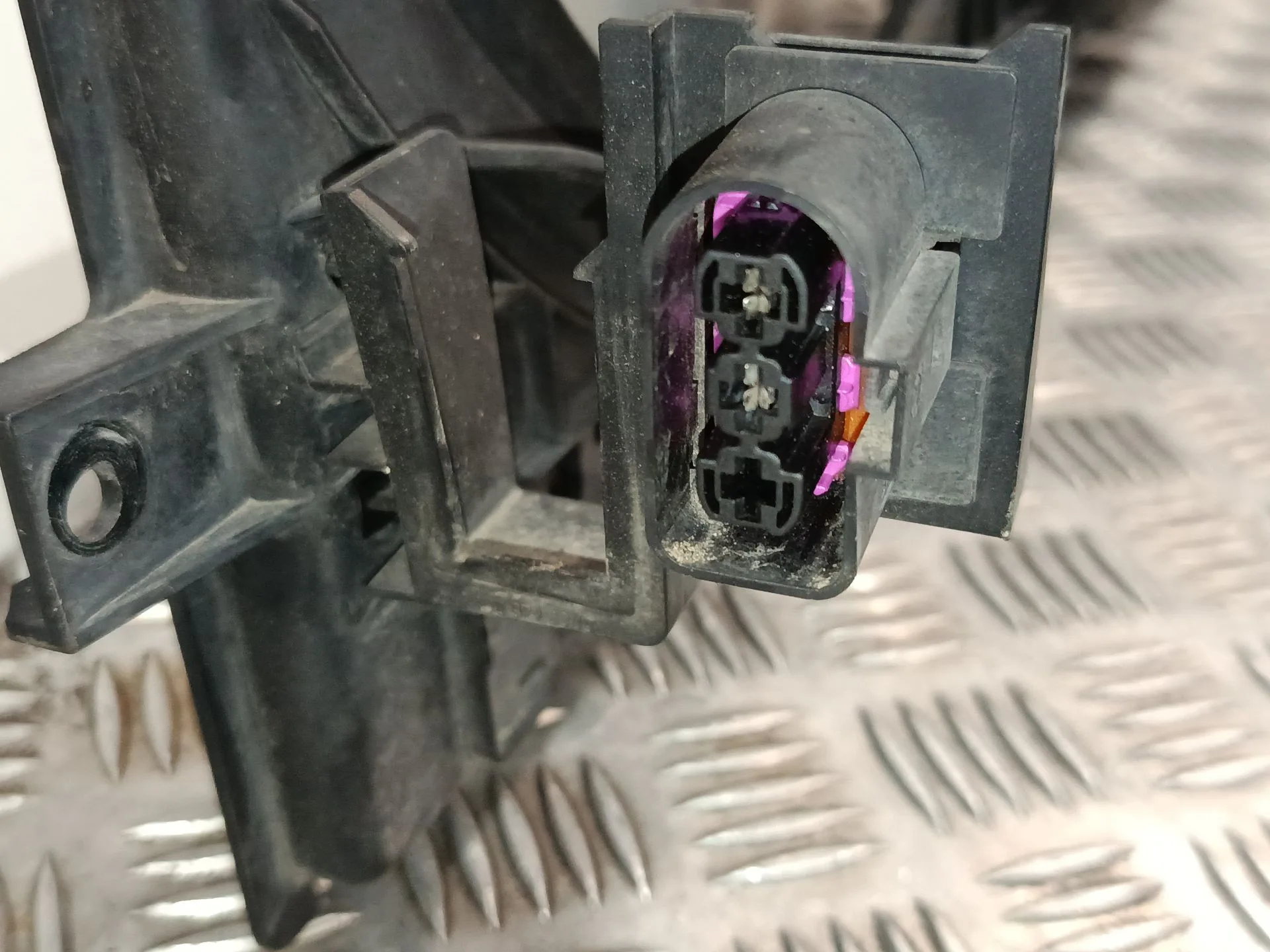 Electroventilador para Volkswagen Golf Iv (1J1)