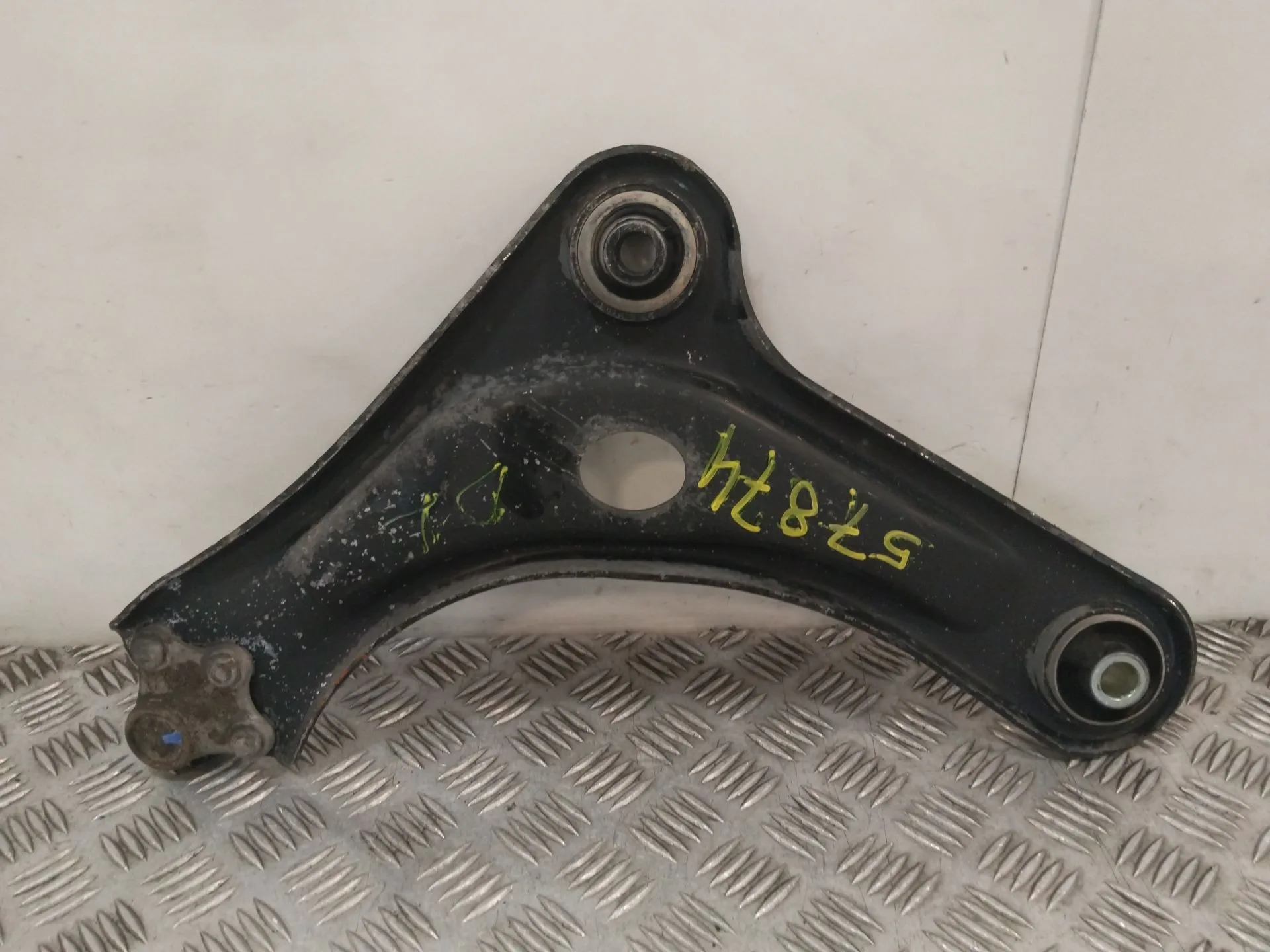 Brazo Suspension Inferior Delantero Derecho para Peugeot 208
