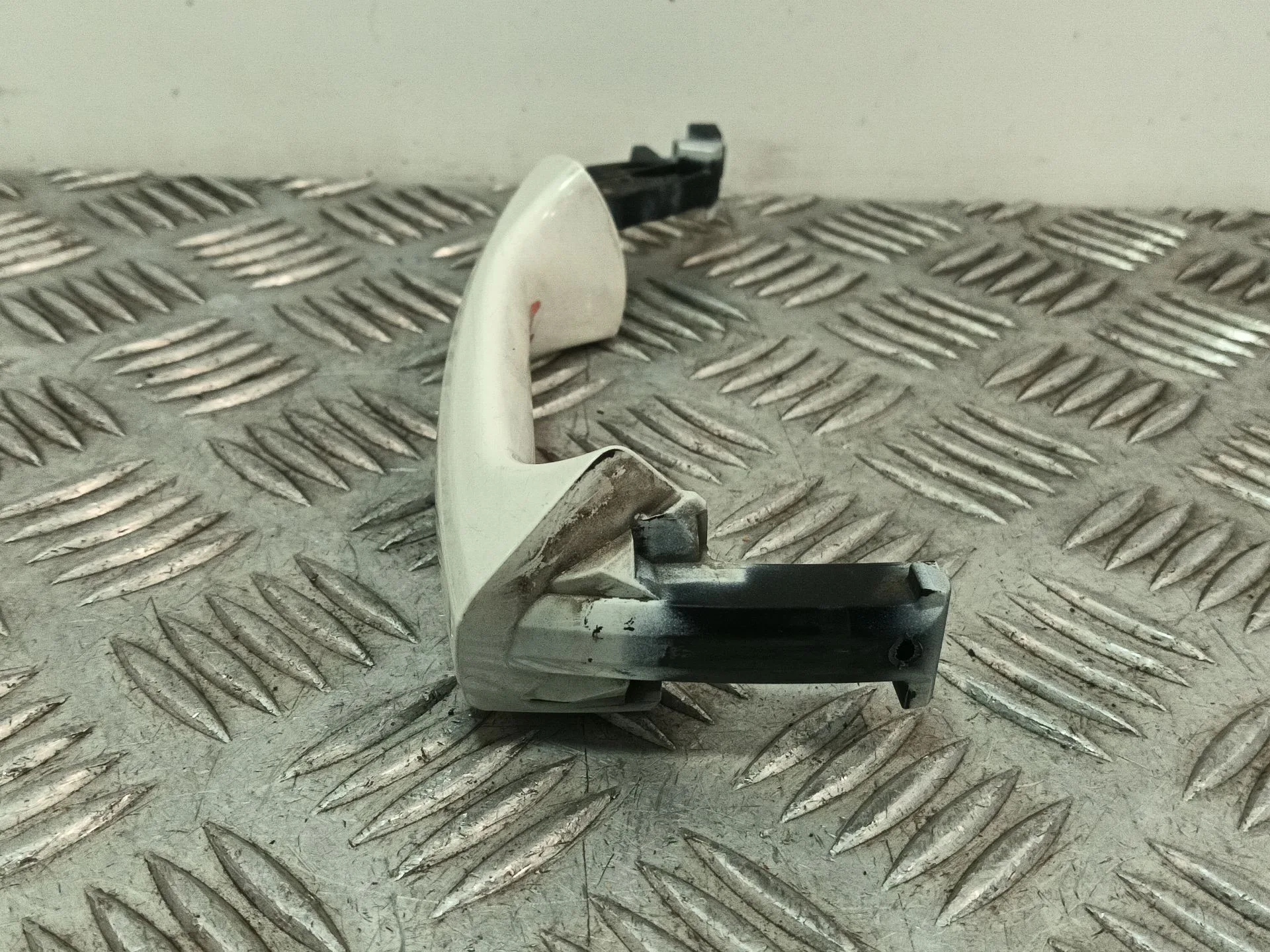Maneta Exterior Delantera Izquierda para Mercedes-Benz Clase A (W176)