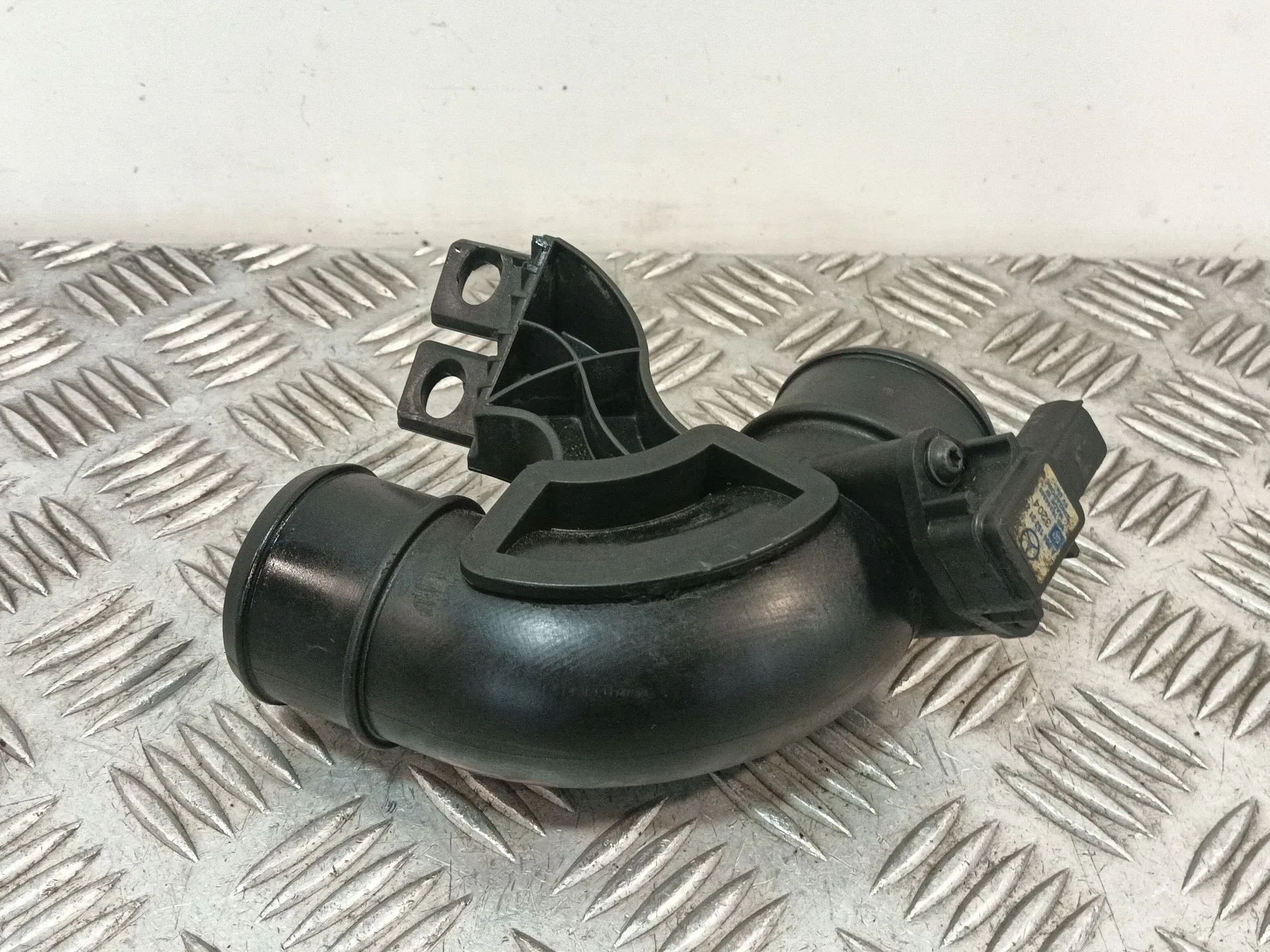 Tubo para Mercedes-Benz Clase M (W163)