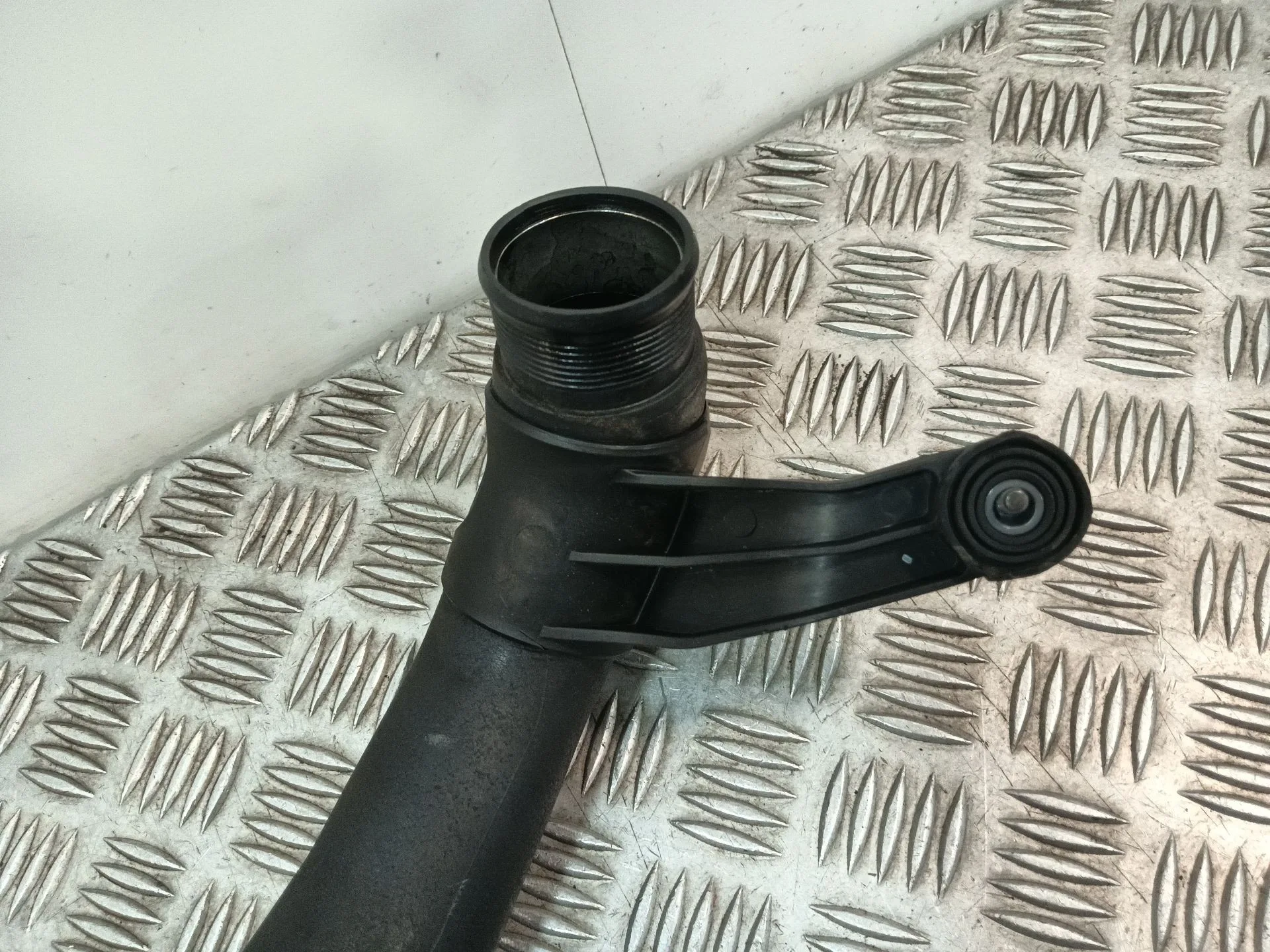 Tubo para Seat Ibiza Iv (6J5, 6P1)