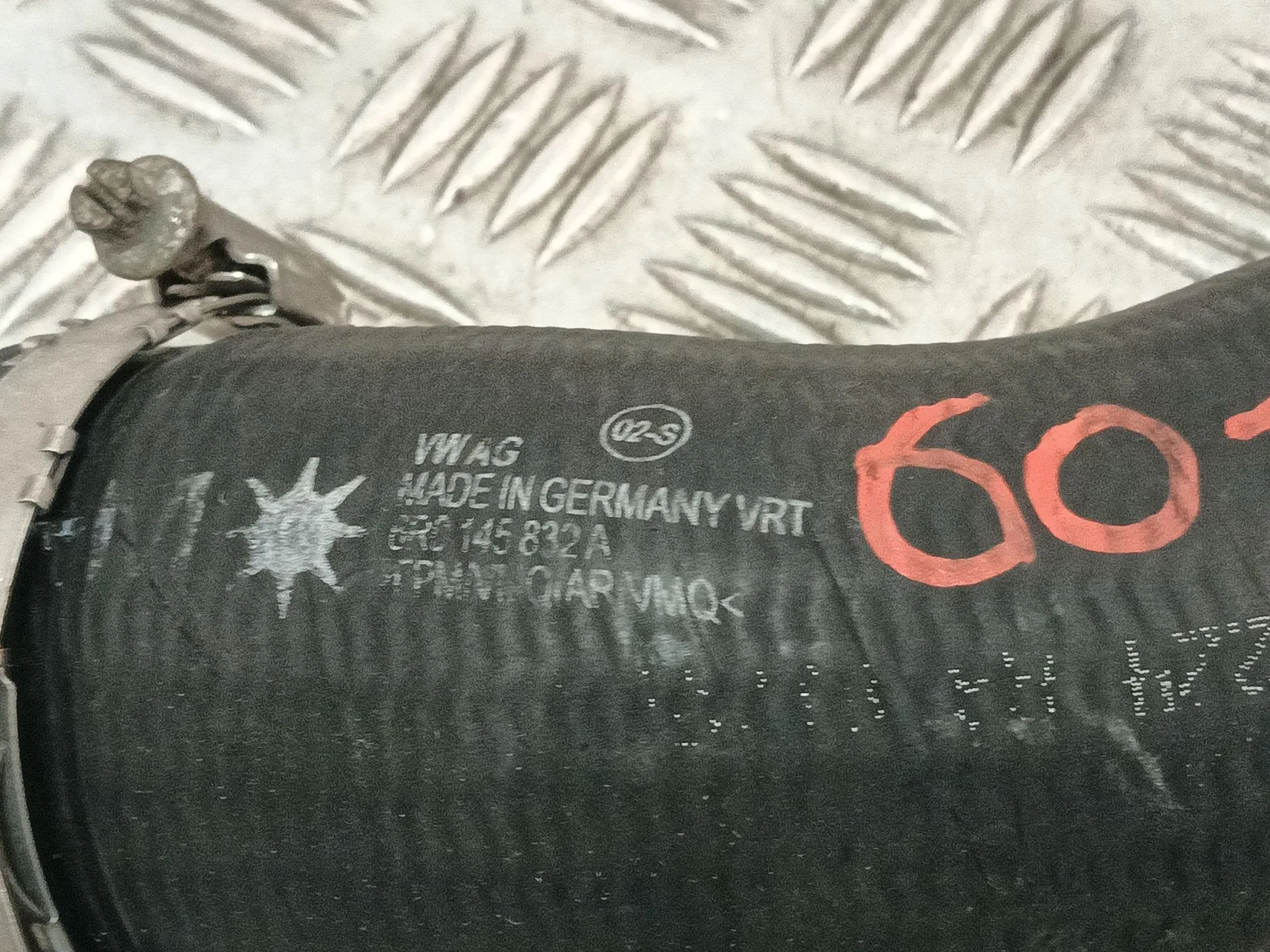 Tubo para Seat Ibiza Iv (6J5, 6P1)