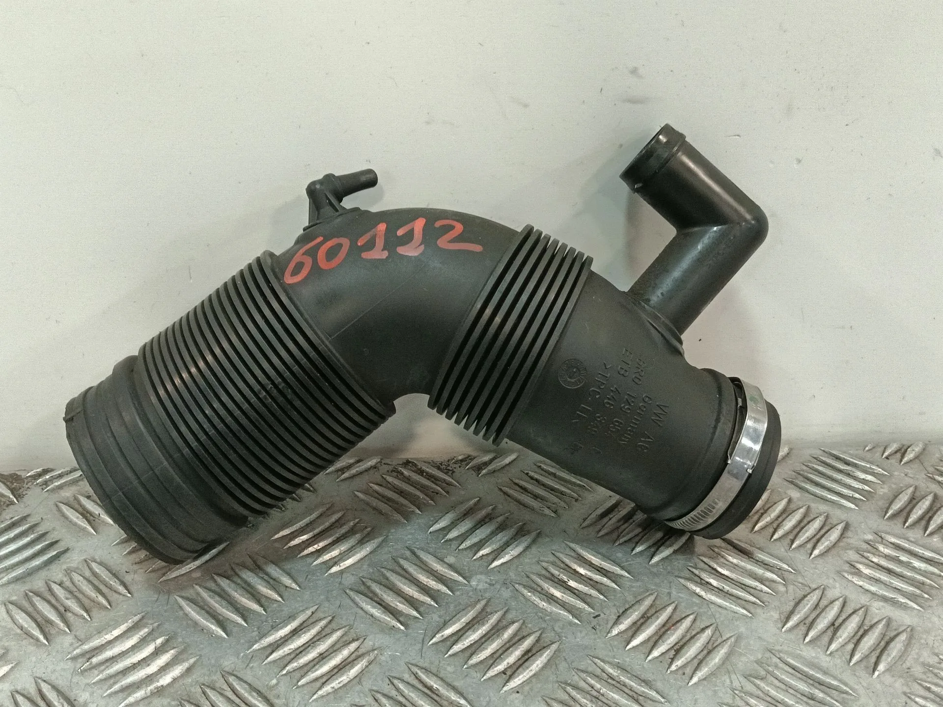 Tubo para Seat Ibiza Iv (6J5, 6P1)