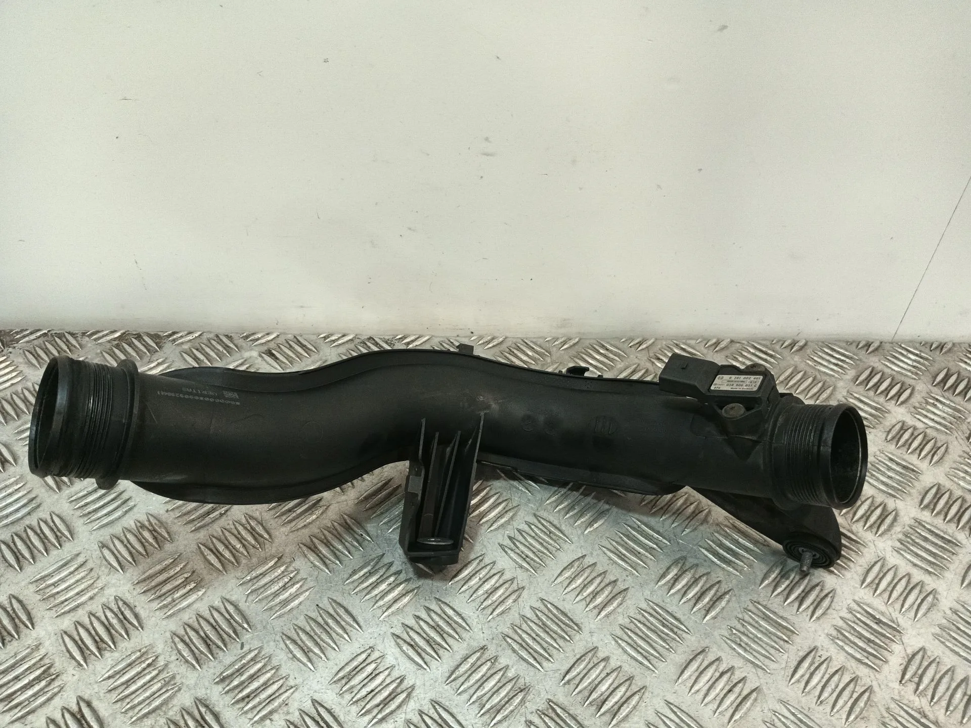 Tubo para Seat Ibiza Iv (6J5, 6P1)