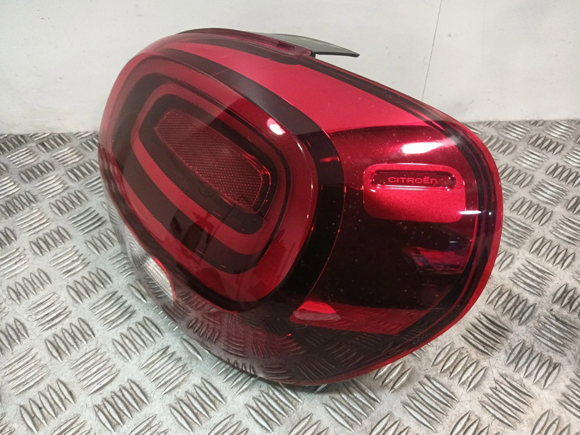 Piloto Trasero Derecho para Citroën C3 Iii (Sx)