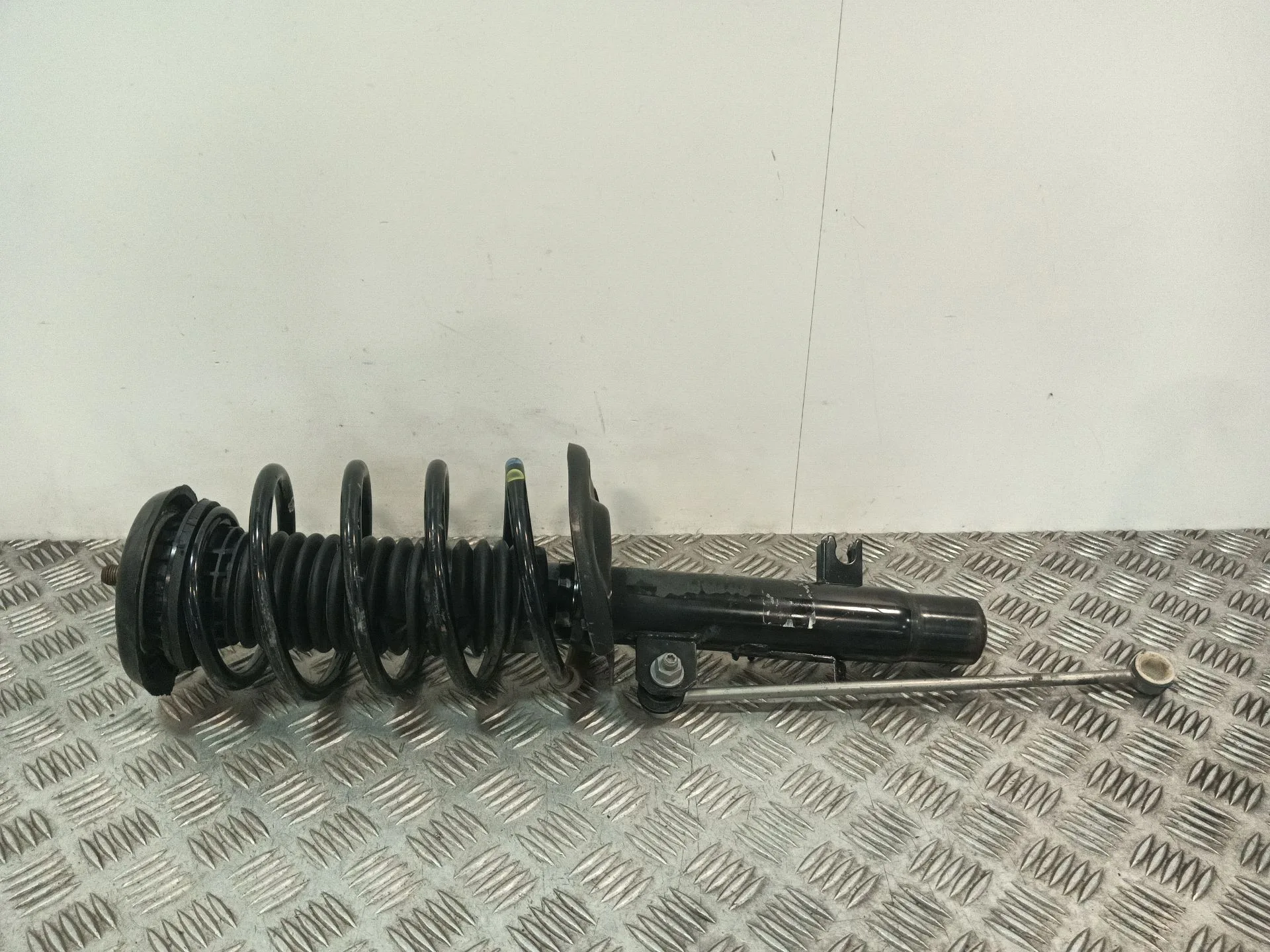 Amortiguador Delantero Izquierdo para Citroën C3 Iii (Sx)