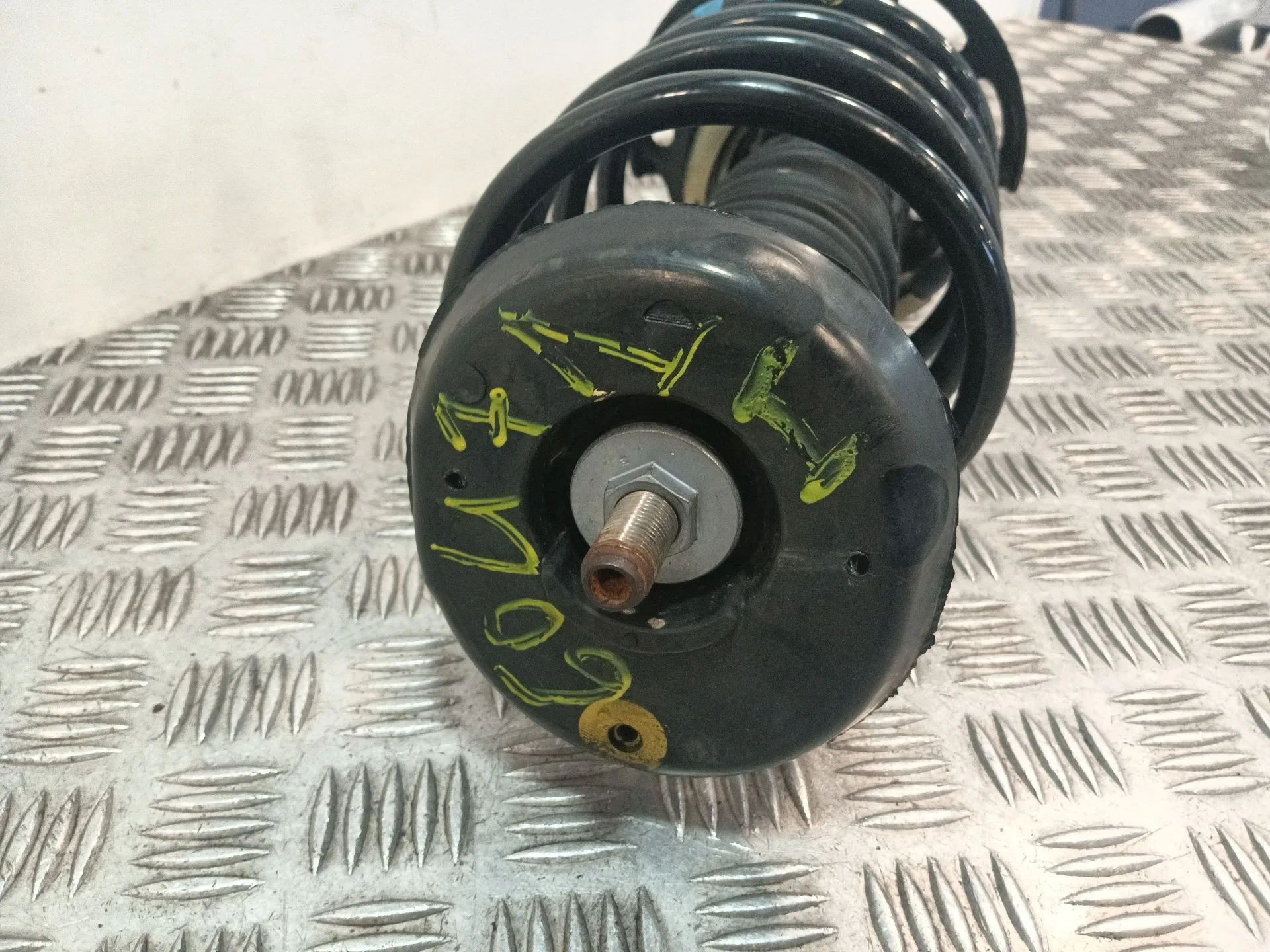 Amortiguador Delantero Izquierdo para Citroën C3 Iii (Sx)