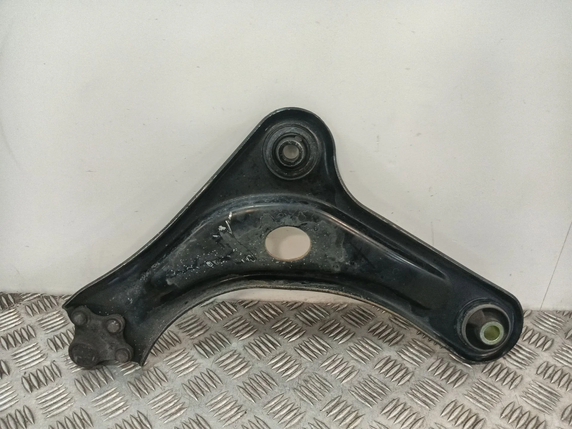 Brazo Suspension Inferior Delantero Derecho para Citroën C3 Iii (Sx)