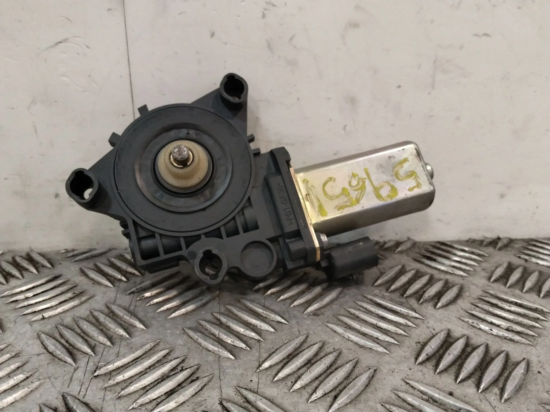 Motor Elevalunas Delantero Izquierdo para Fiat Stilo (192_)