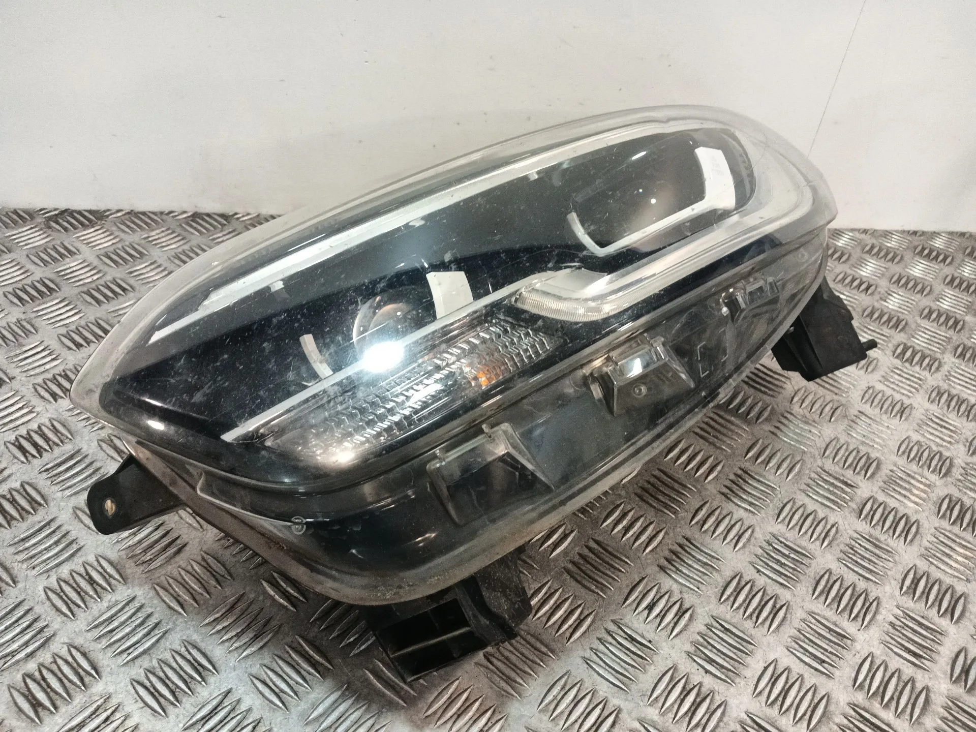 Faro Izquierdo para Renault Kadjar (Ha_, Hl_)