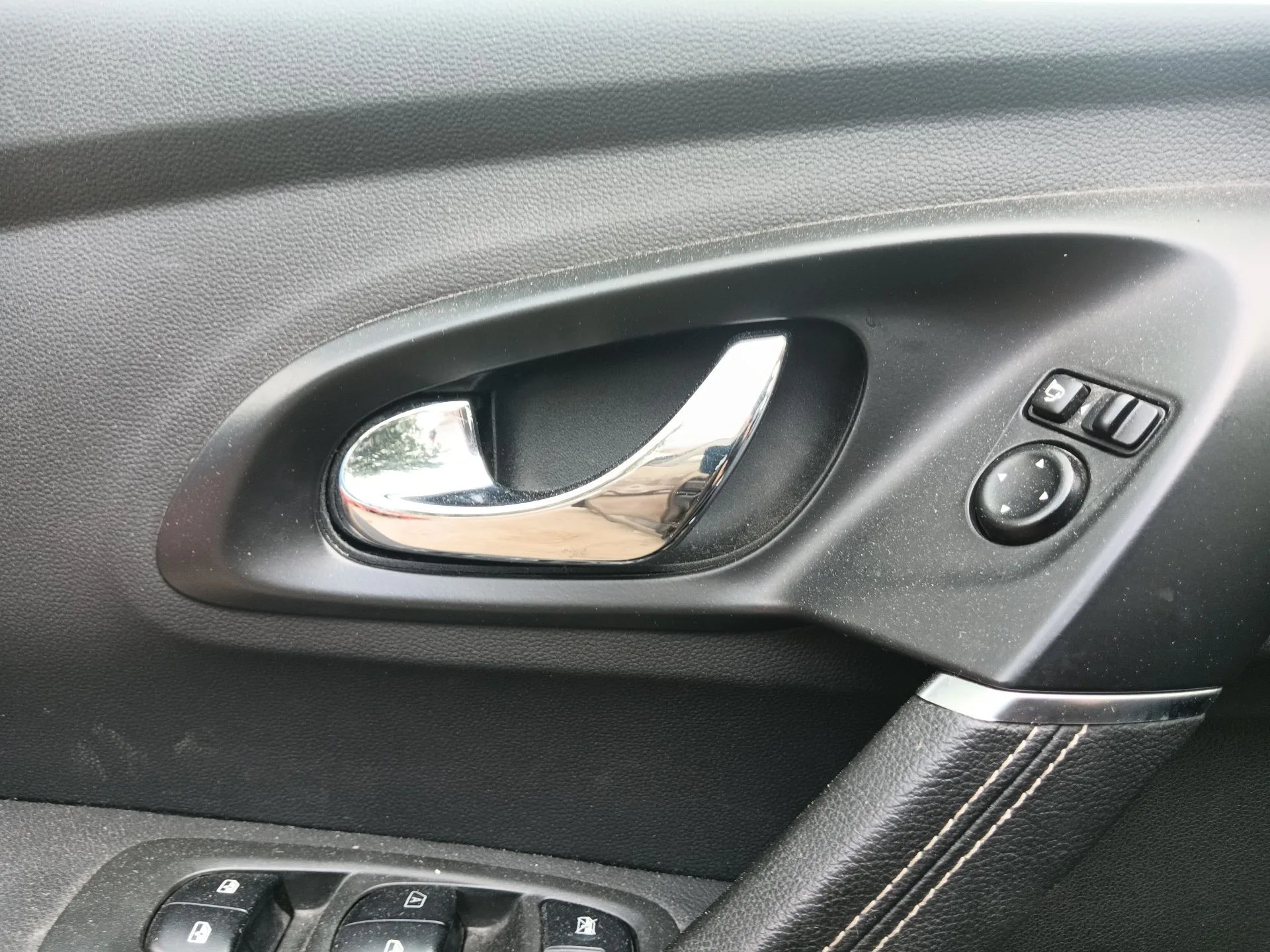 Maneta Interior Delantera Izquierda para Renault Kadjar (Ha_, Hl_)
