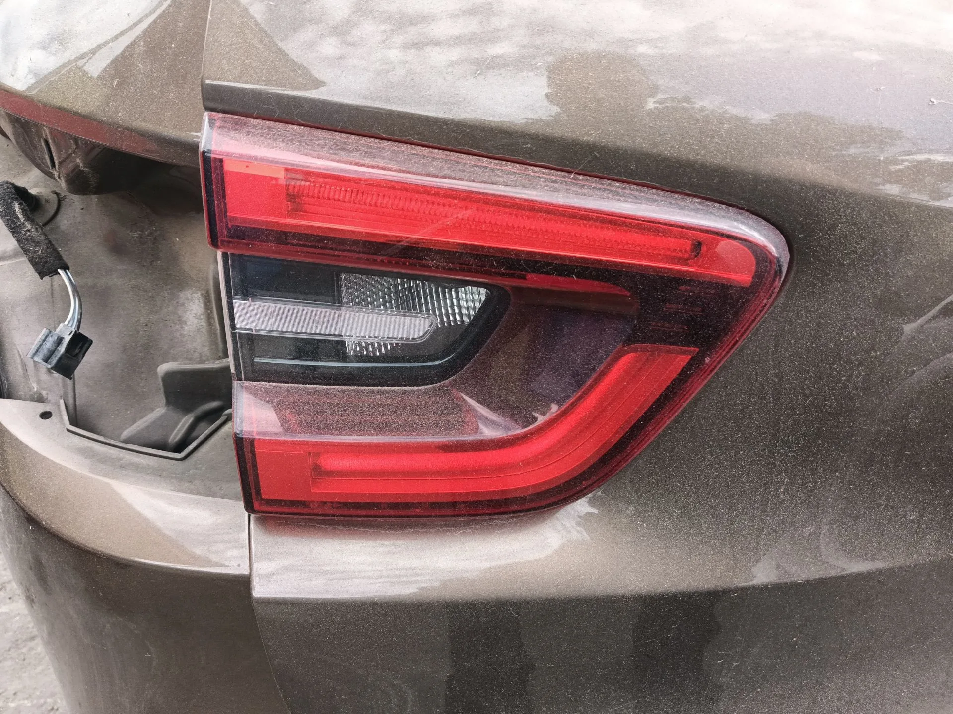 Piloto Trasero Izquierdo Interior para Renault Kadjar (Ha_, Hl_)