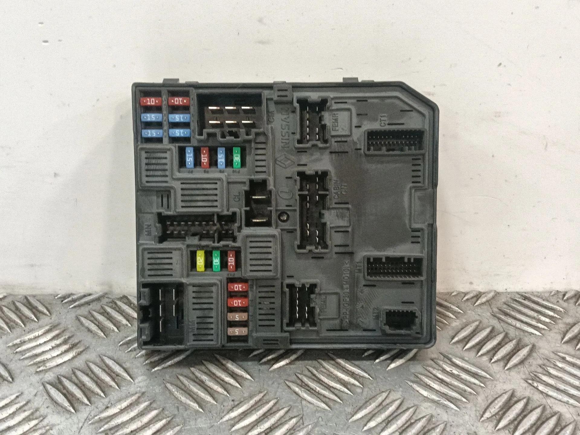 Caja Reles / Fusibles para Renault Kadjar (Ha_, Hl_)