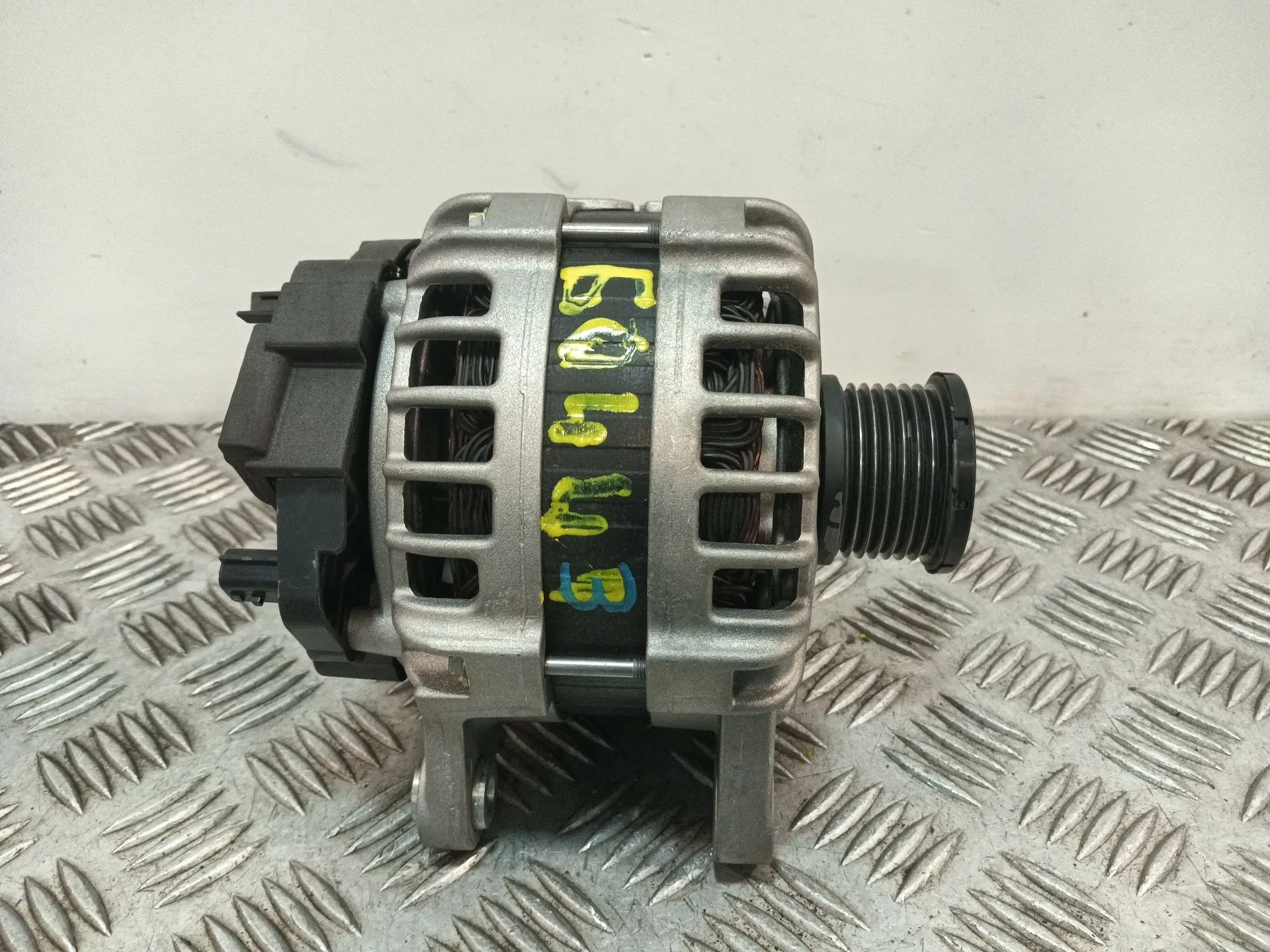 Alternador para Renault Kadjar (Ha_, Hl_)