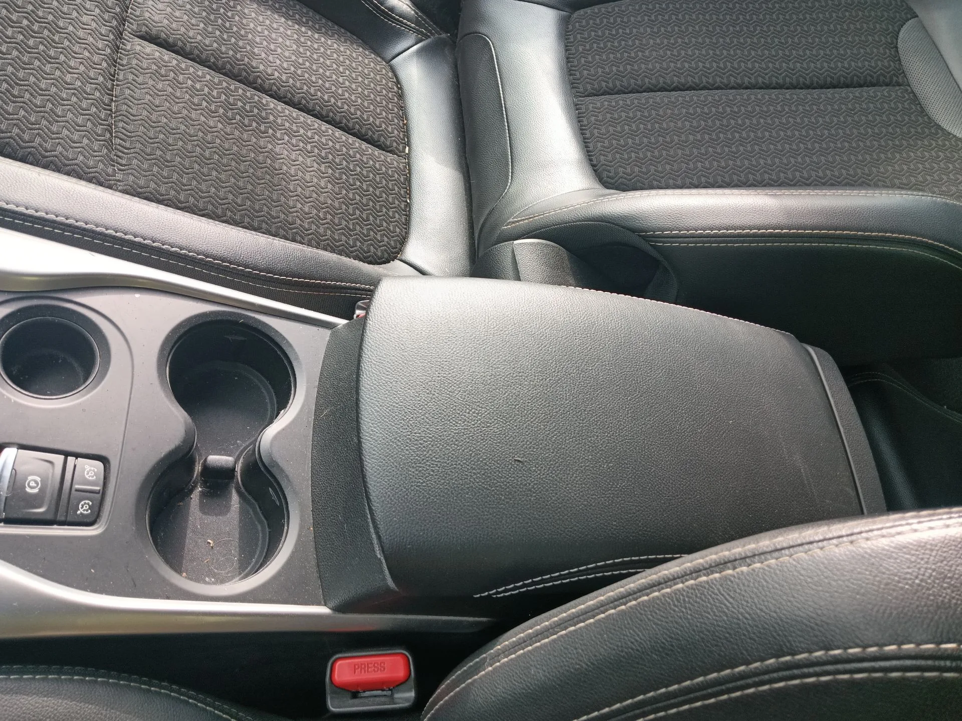 Consola Central para Renault Kadjar (Ha_, Hl_)