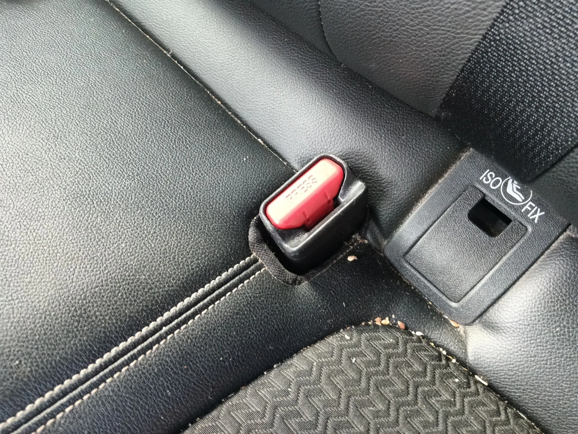 Enganche Cinturon Trasero Izquierdo para Renault Kadjar (Ha_, Hl_)
