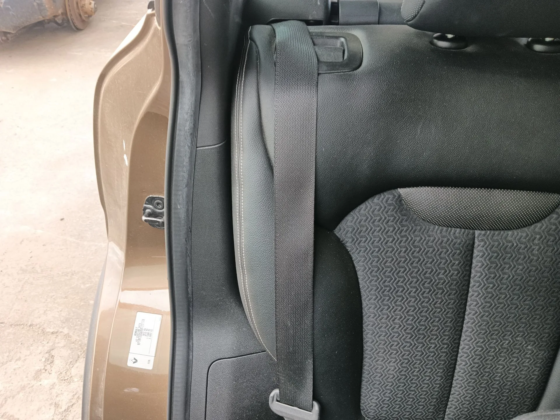 Cinturon Seguridad Trasero Derecho para Renault Kadjar (Ha_, Hl_)