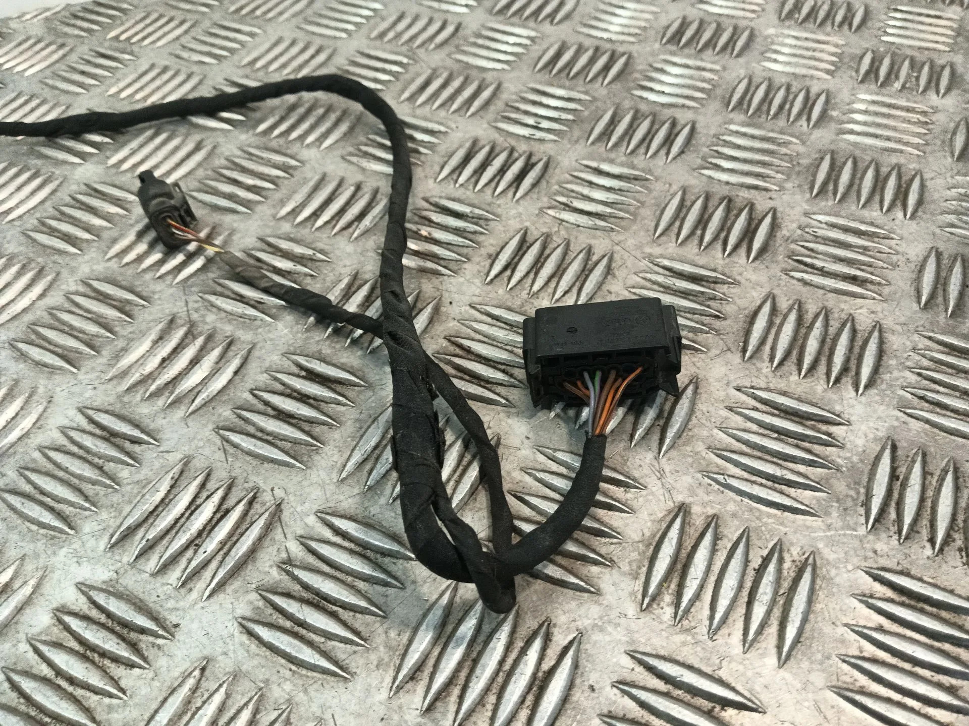 Cable para Audi Q7 (4Lb)